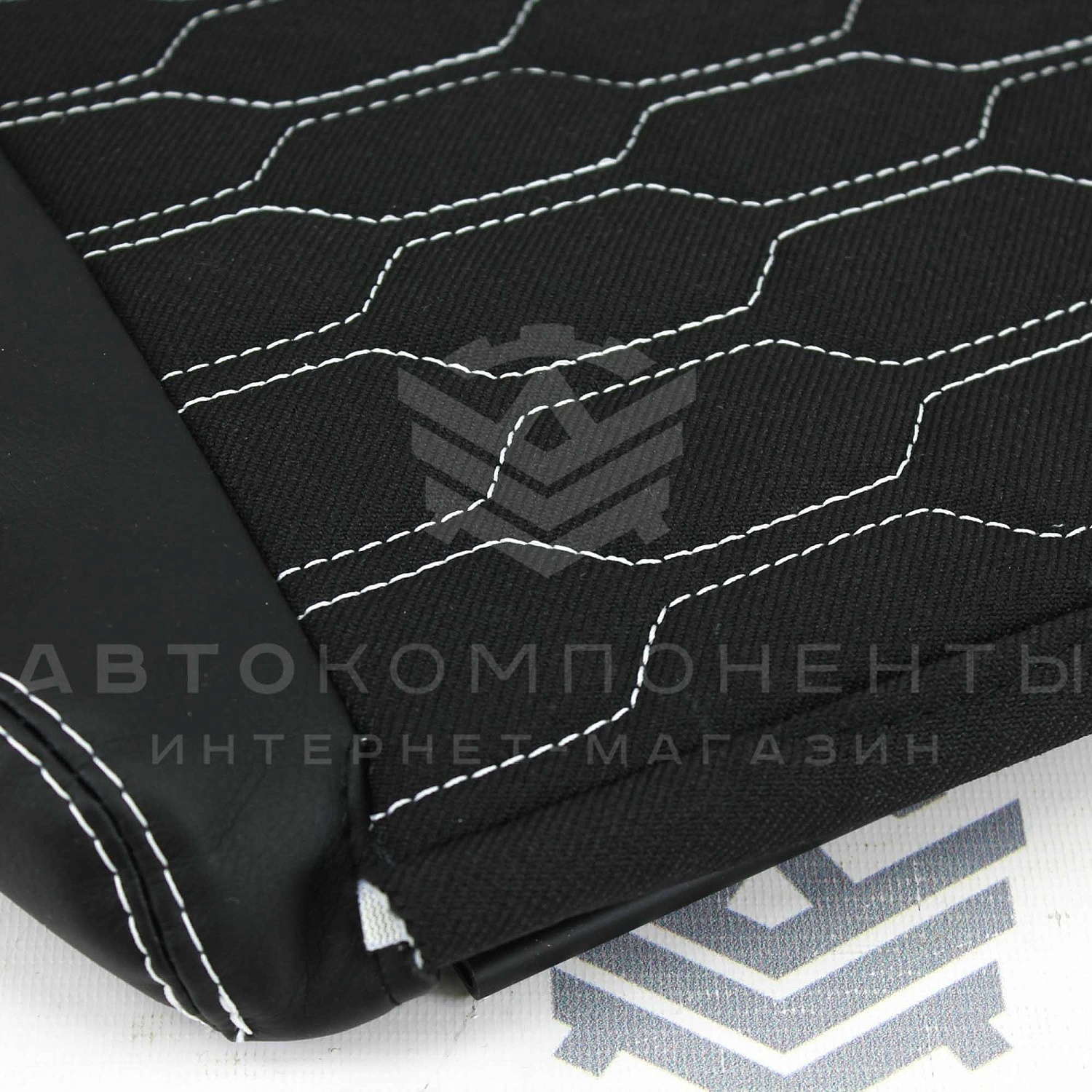 Обивки сидений Лада Гранта FL с прострочкой "Соты"