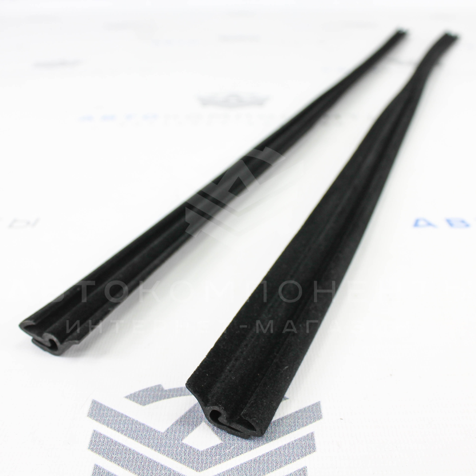 Уплотнители опускного стекла (бархотки) ВАЗ 2108, 2113 наружные