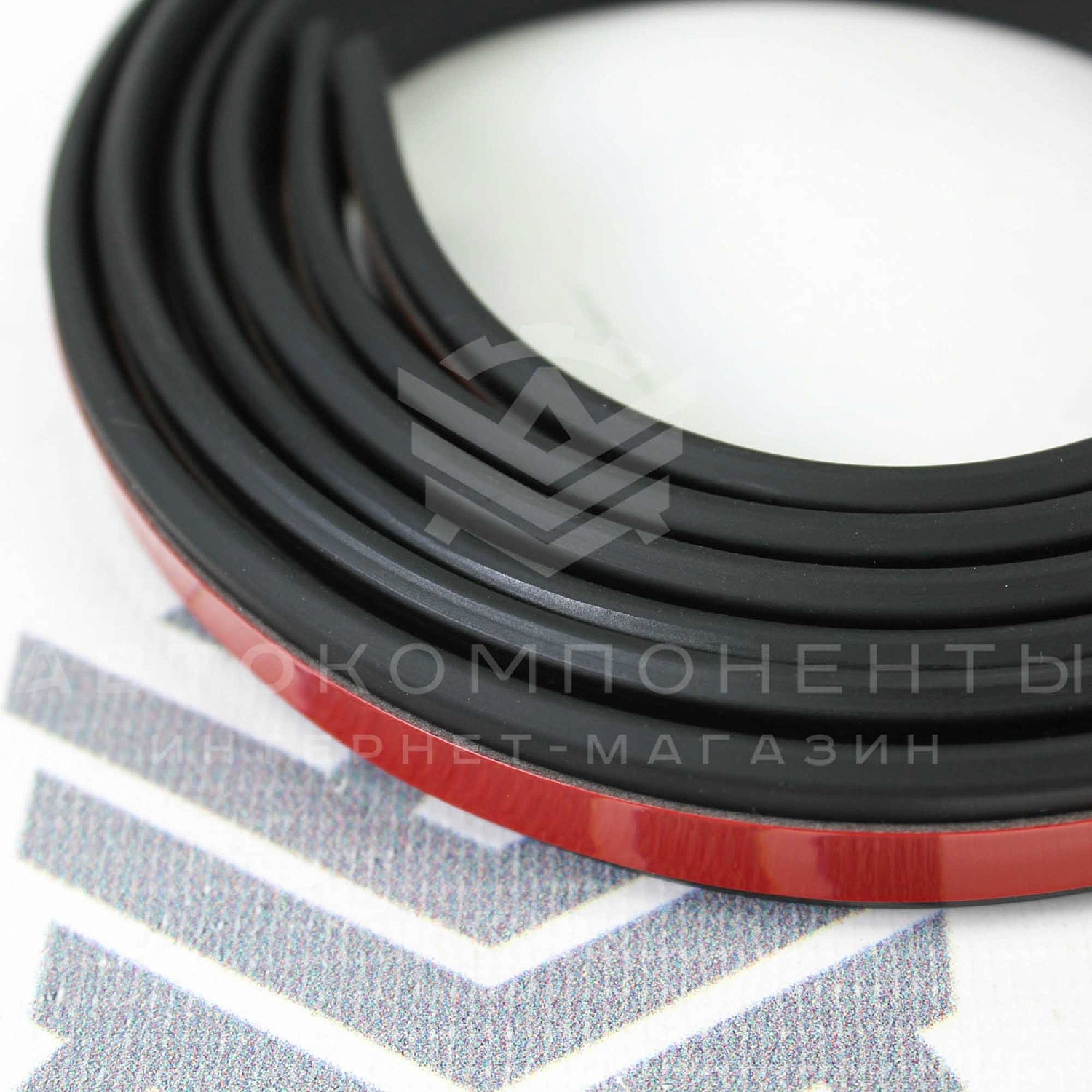 Уплотнители крышки багажника Лада Ларгус