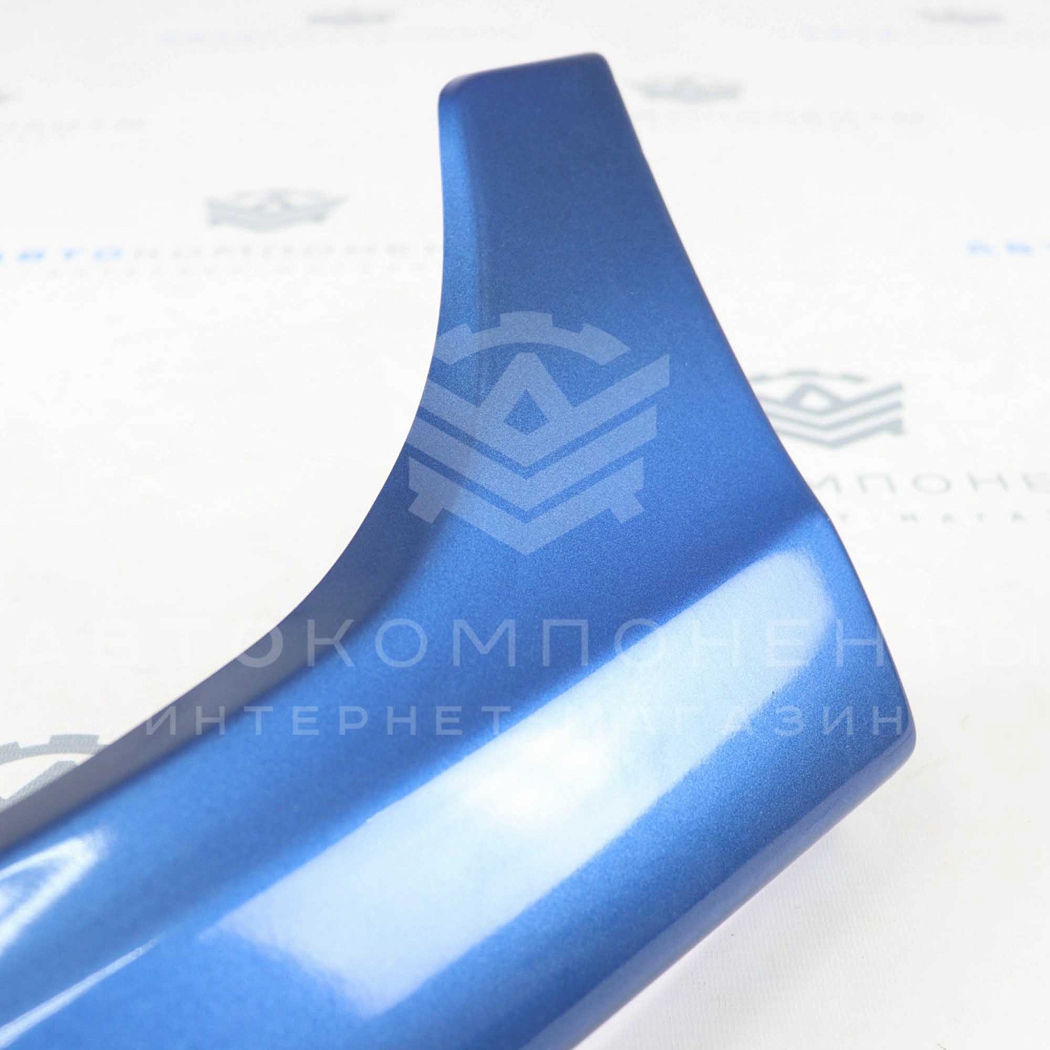 Пороги (без выделений) Лада Гранта Спорт (с усилителями) в цвет кузова