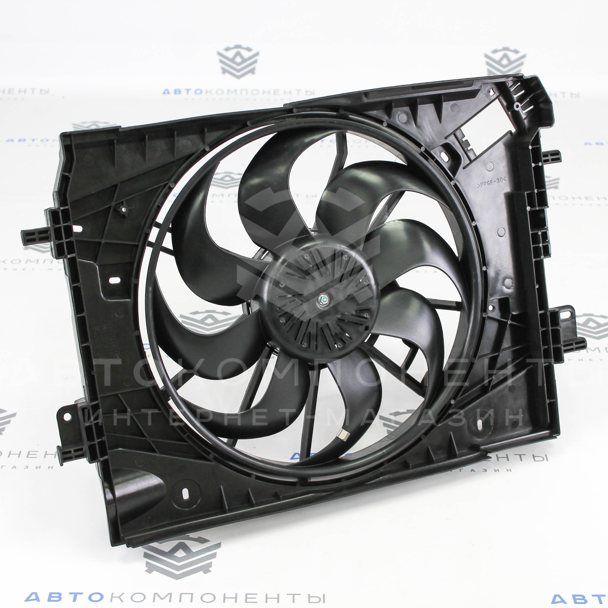 Электровентилятор охлаждения с кожухом Лада Vesta