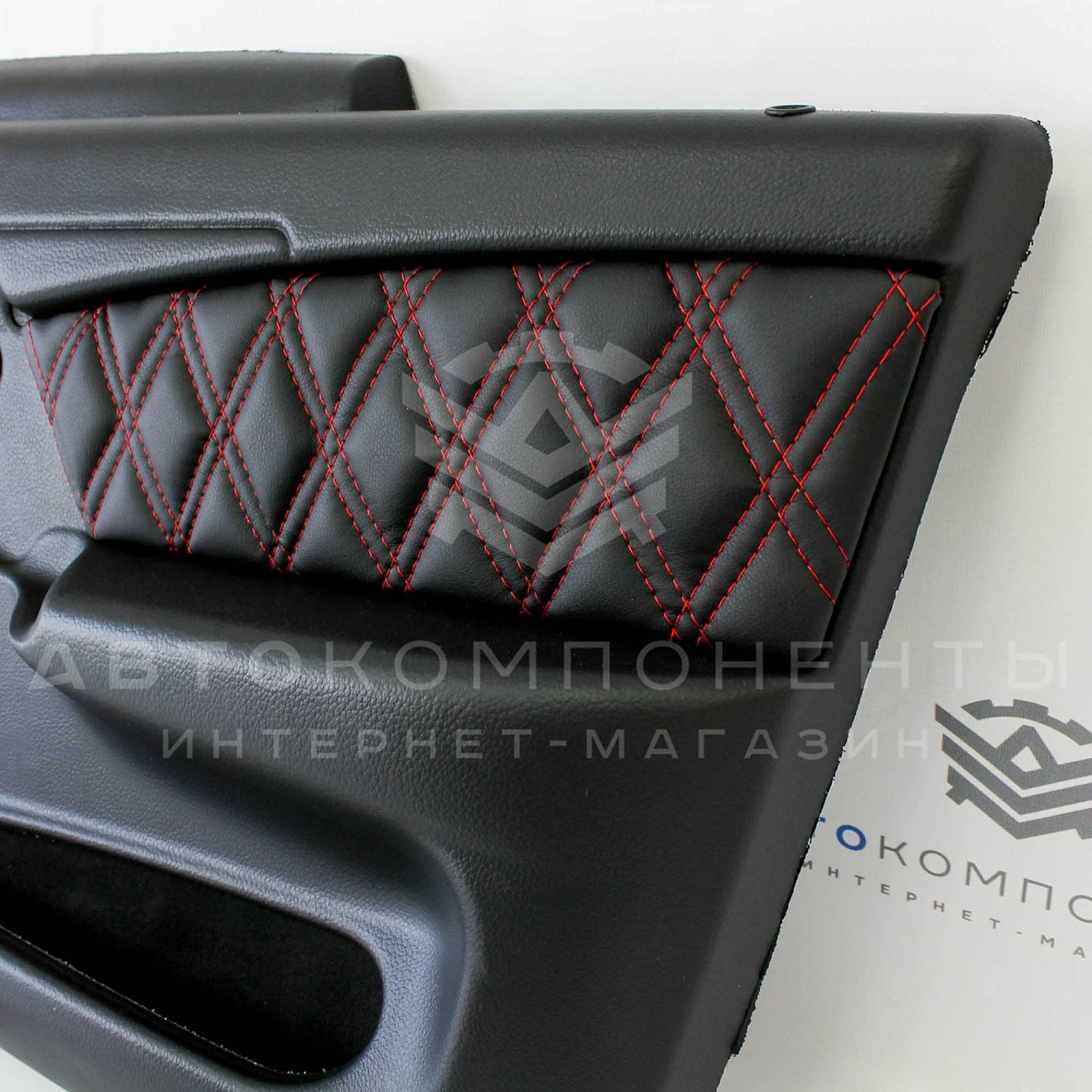 Евро-обшивки (карты дверей) ВАЗ 2114-2115 с вставками "Ромб 2 строчки"