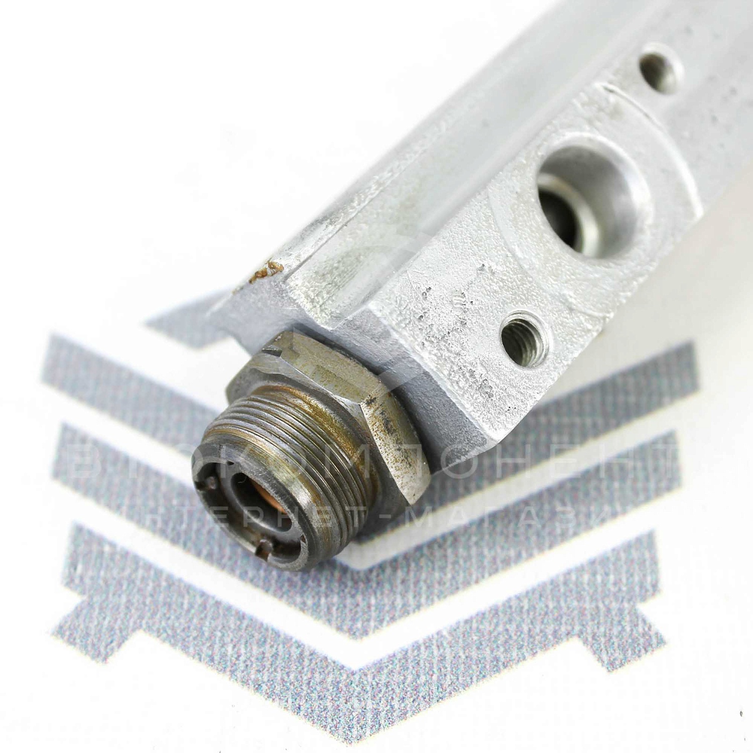 Топливная рампа ВАЗ 2108-21099, 2110-2112, 2113-2115 (2111-1144010-11)