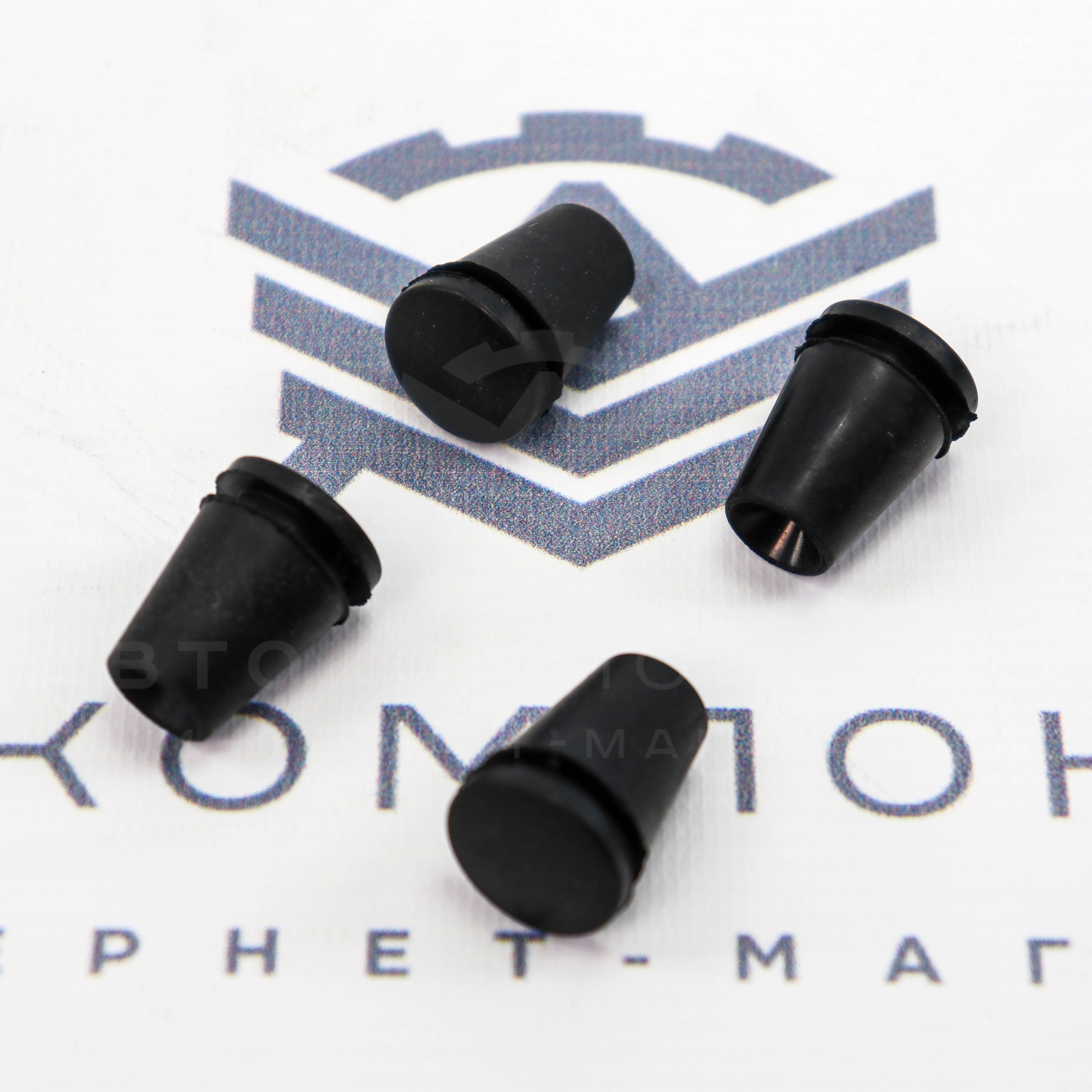 Втулки крепления крышки (экрана) двигателя (резина) ВАЗ 2110-2112, Калина, Приора, Гранта, Vesta