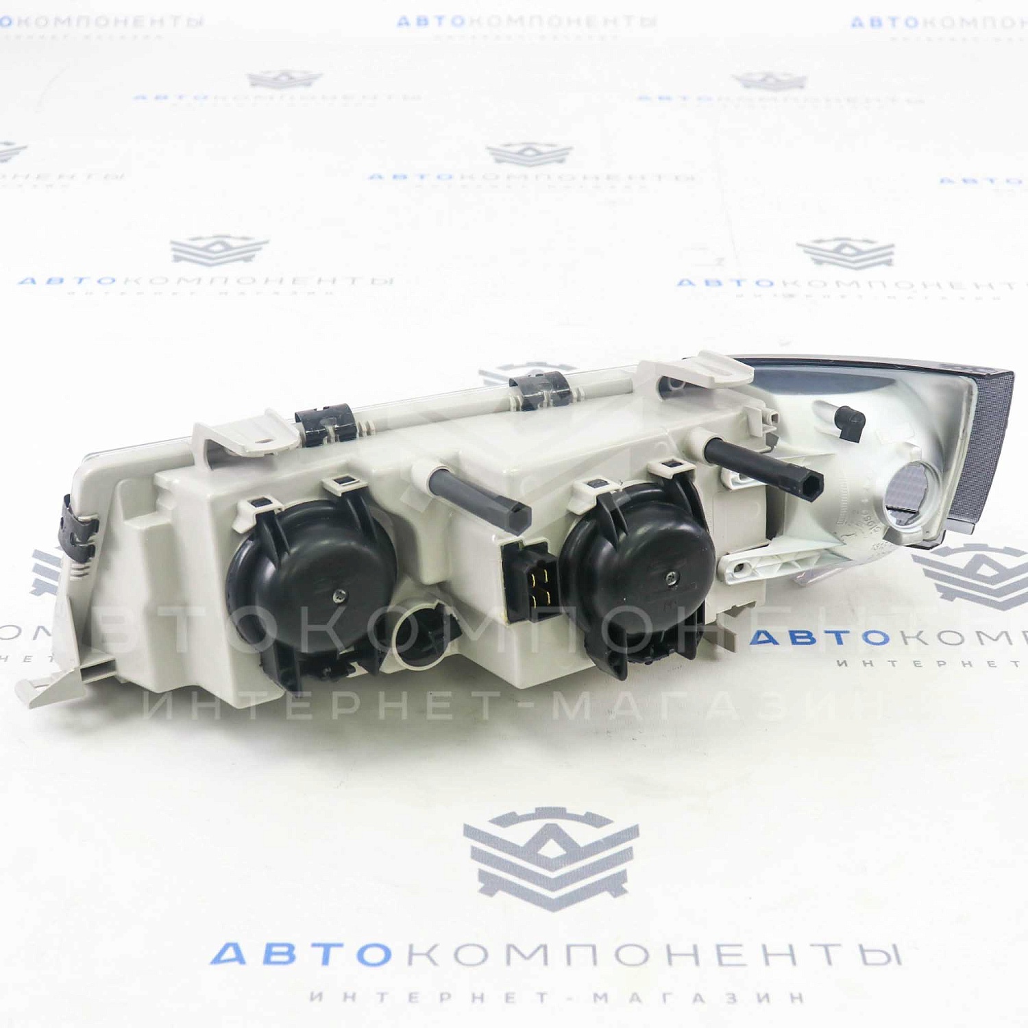 Фары ВАЗ 2110-2112 в стиле BMW (черная маска) с ДХО