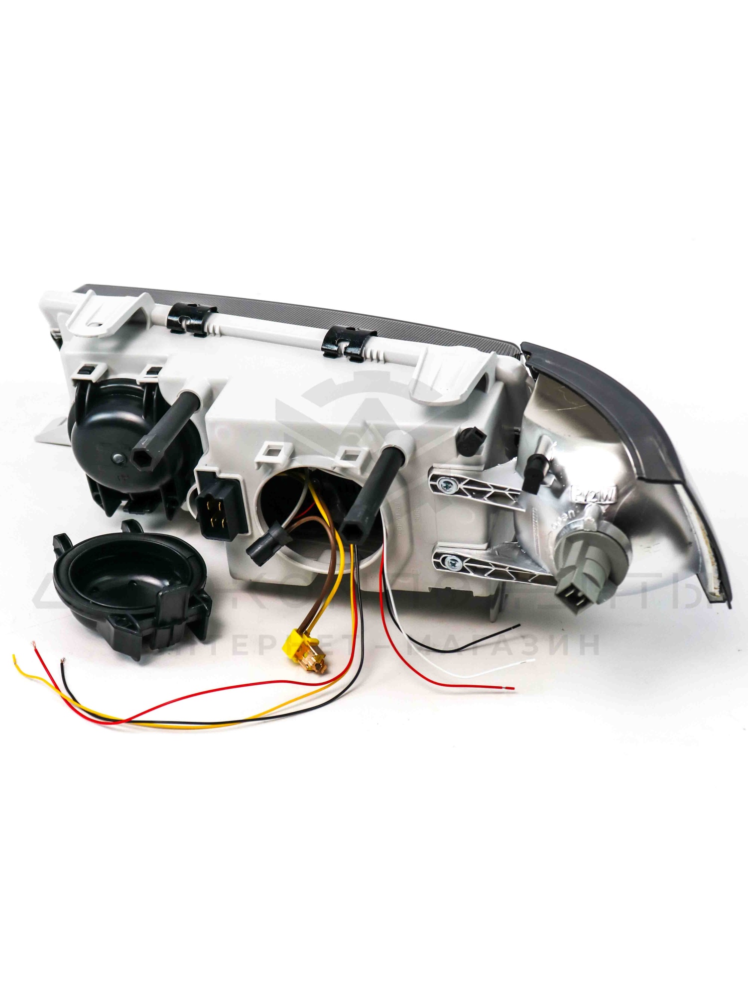 Светодиодные фары в стиле “BMW” v2.0 с ДХО (4 Bi-LED линзы) ВАЗ 2110-2112 (тонированные)