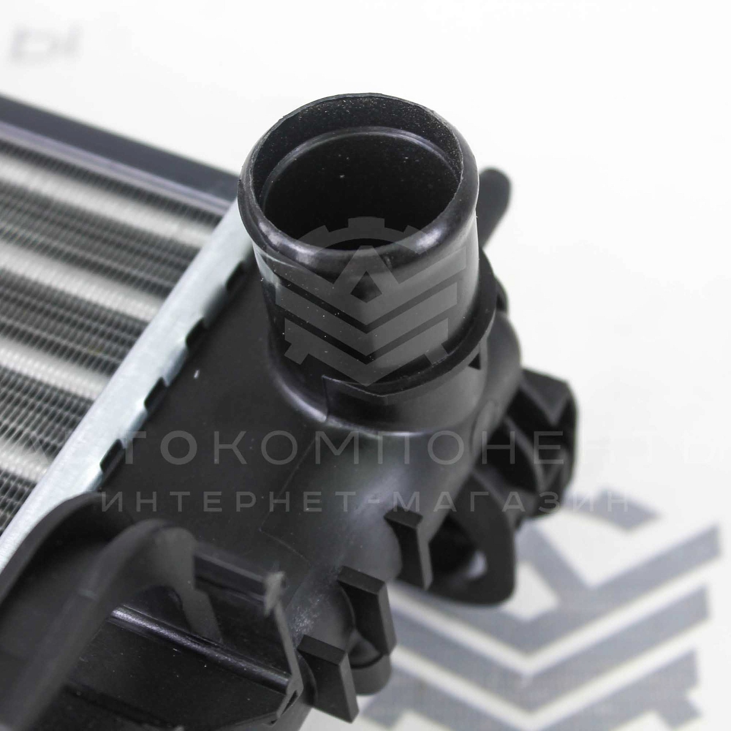 Радиатор охлаждения двигателя Лада Vesta CROSS 1.8 (робот) "Прамо"