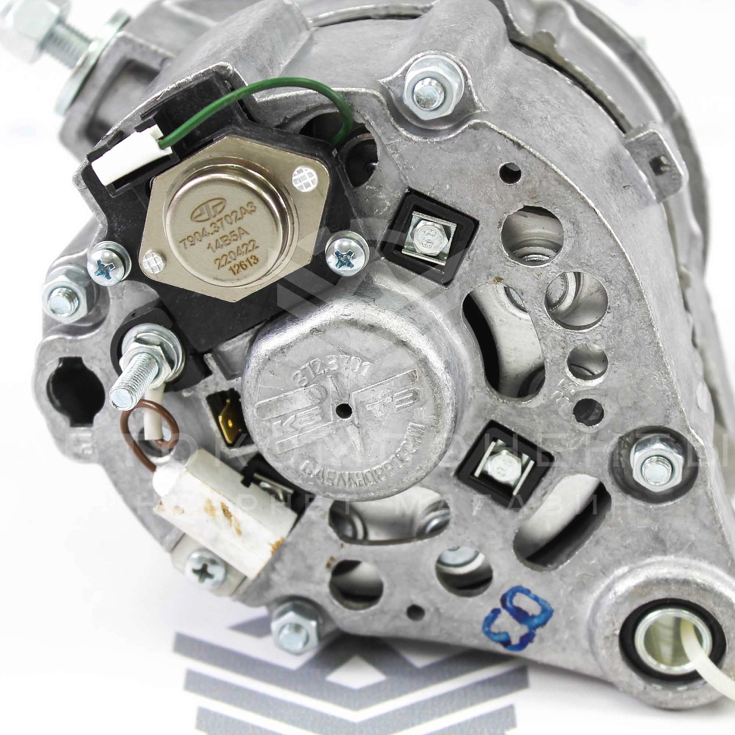 Генератор "КЗАТЭ" 73А (карбюраторный) ВАЗ 2101-2107, 2108-21099, Лада Ока