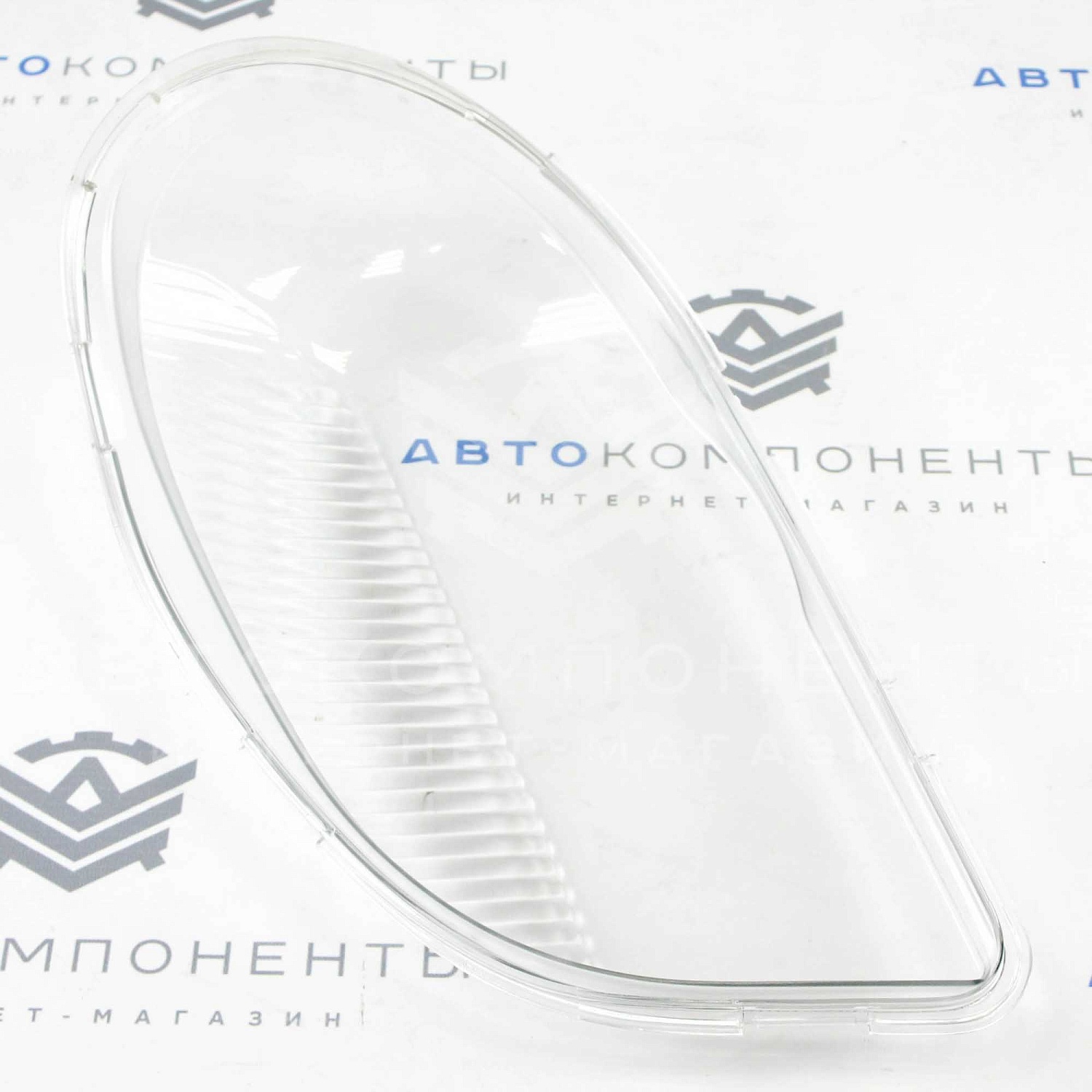 Стекло (пластик) фары нового образца Шевроле Нива (правое)