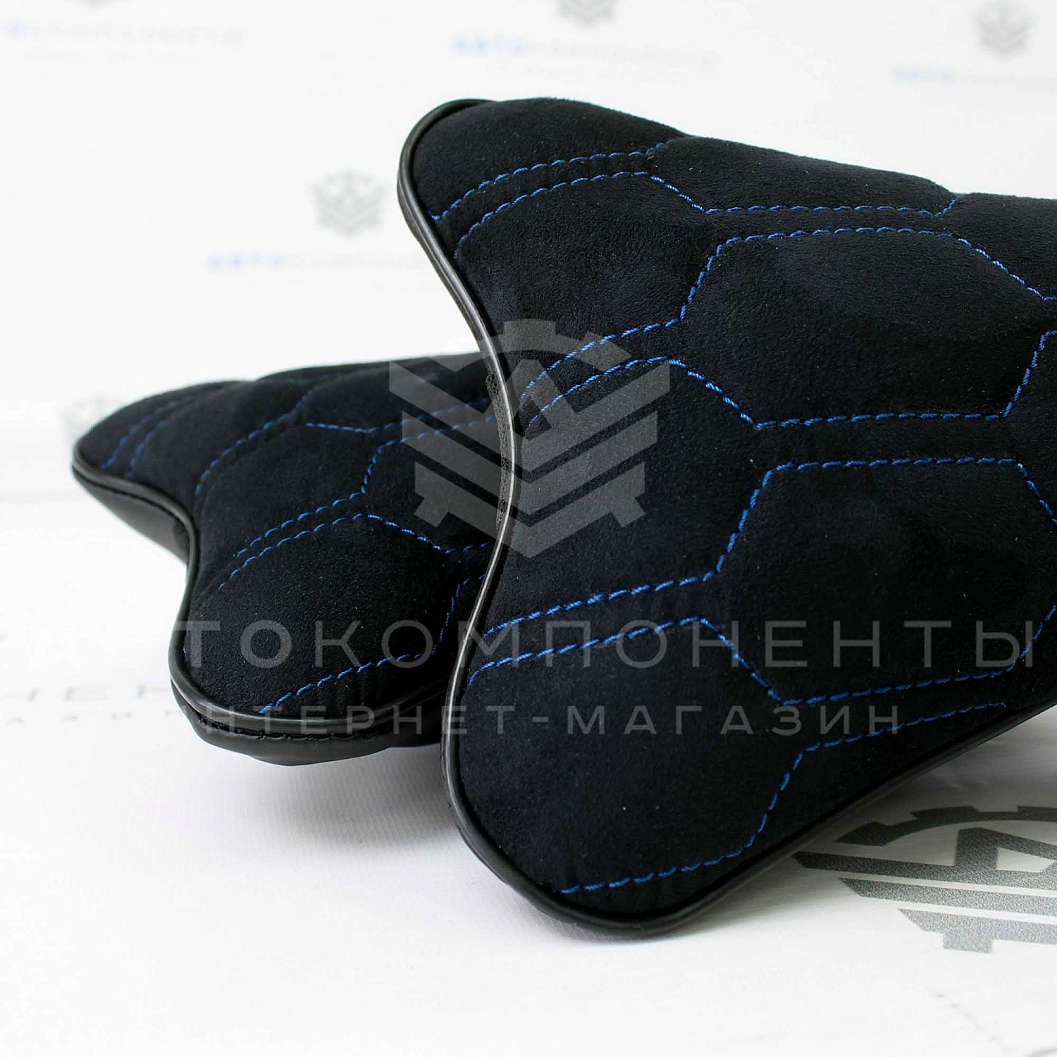 Подушка подголовника с прострочкой "Соты"