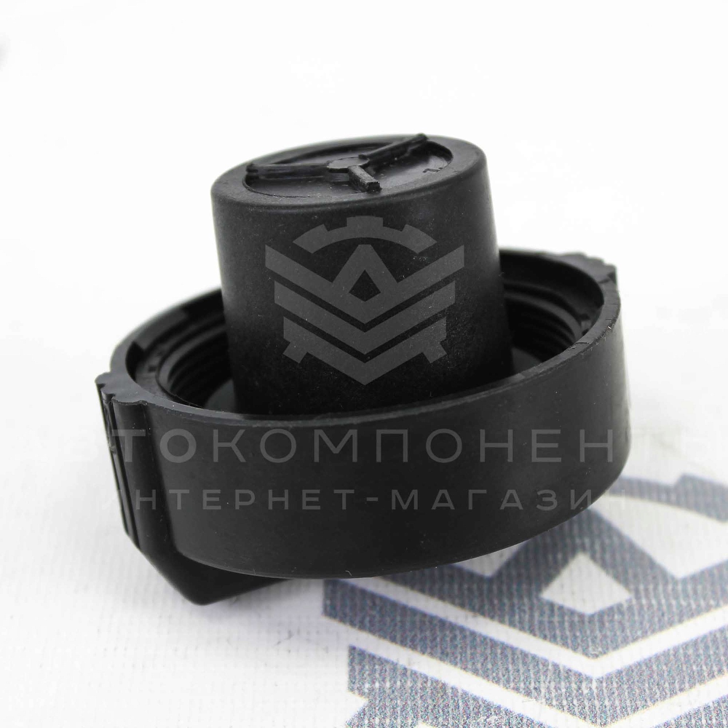 Крышка бензобака (с замком) ВАЗ 2101-2107, Лада Нива 4х4