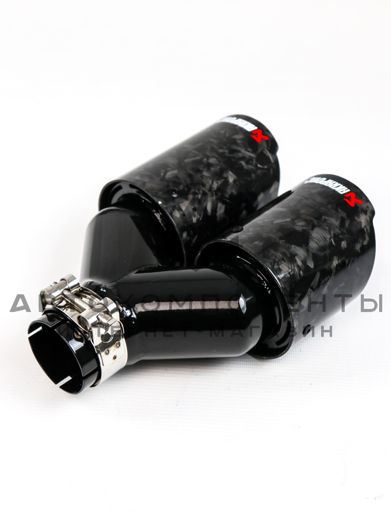 Раздвоенные насадки на глушитель AKRAPOVIC (открытого типа) 51-89мм (кованый карбон, черные) (2 шт)