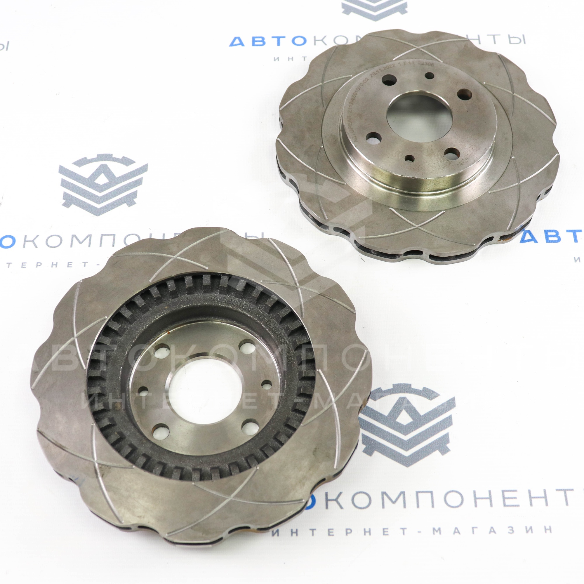 Тормозные диски "Audi RS6" с насечками (аналог) ВАЗ 2110-2112, Гранта, Калина, Приора