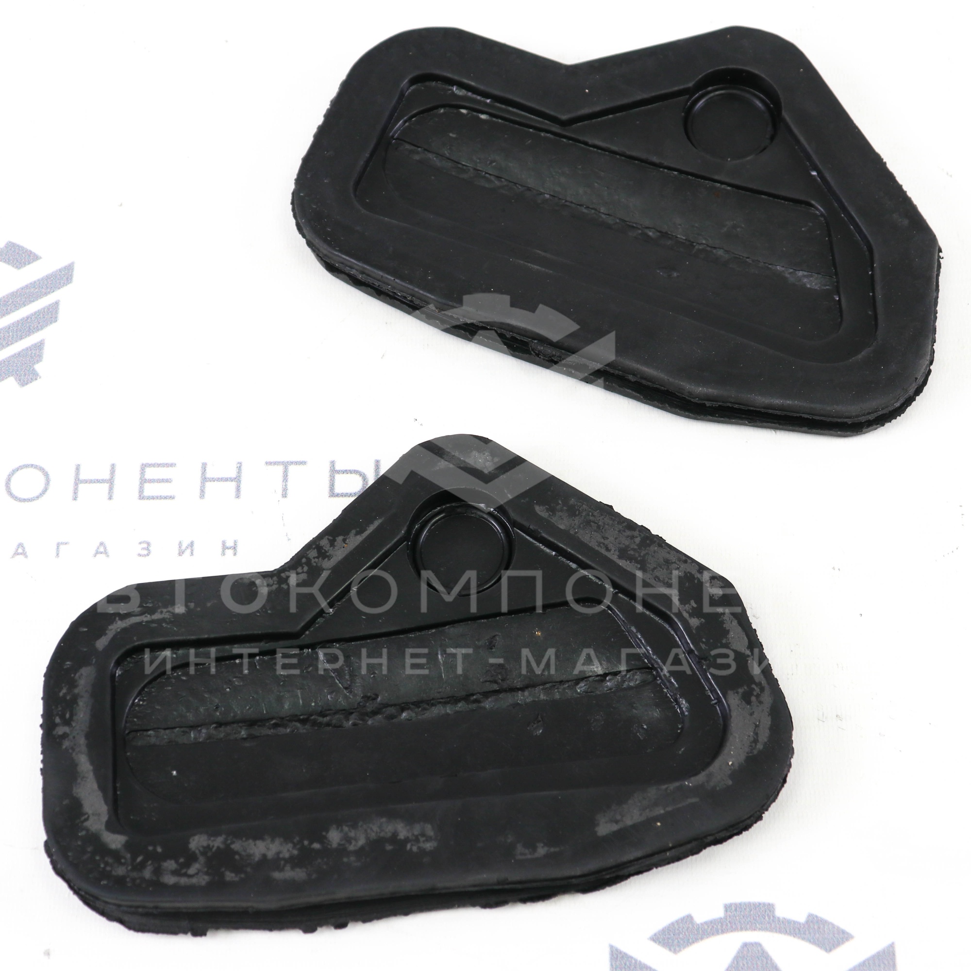 Грязезащитные заглушки проема рулевых тяг ВАЗ 2108-21099, 2113-2115