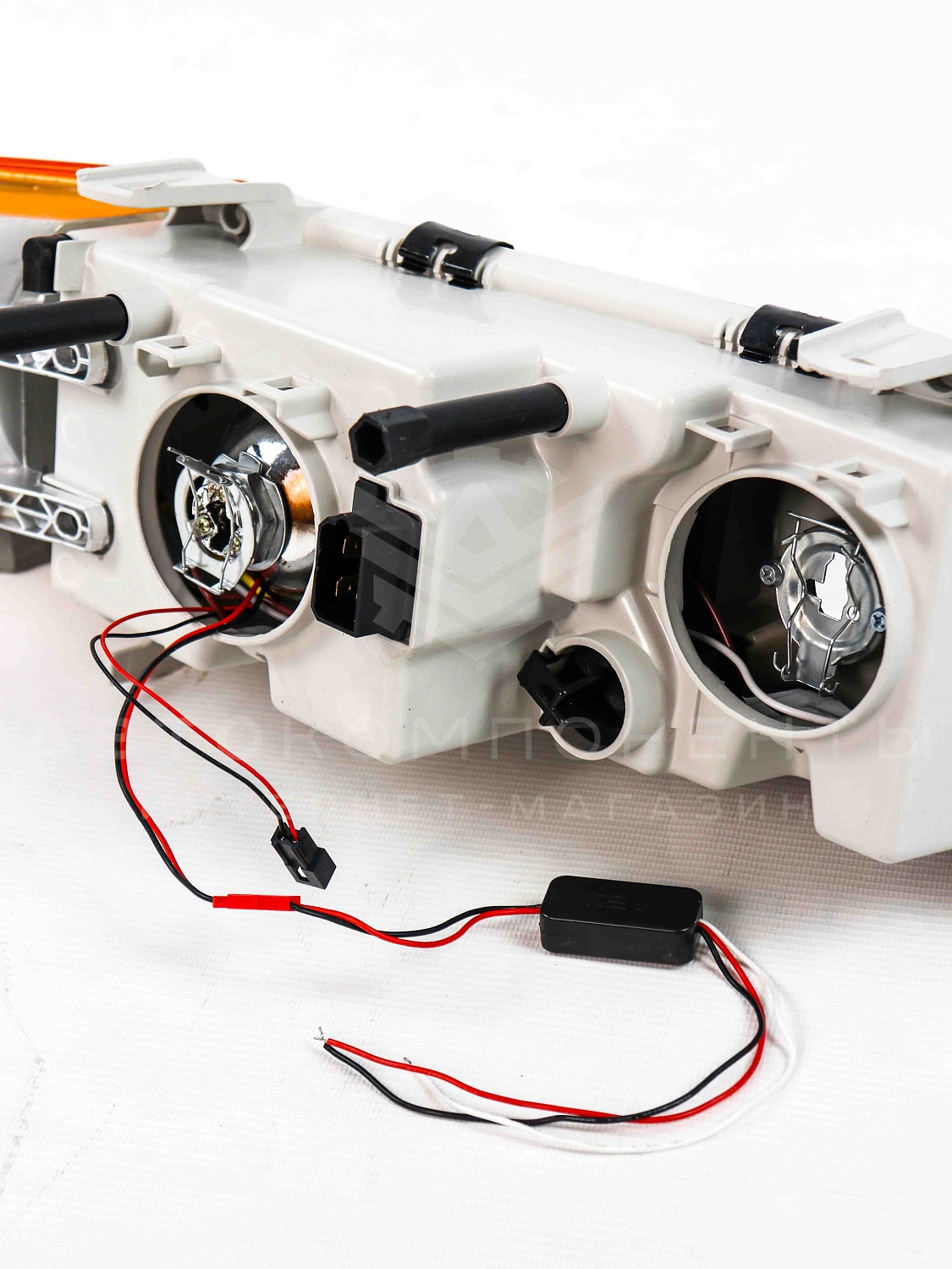 Фары с линзами (ангельские глазки, черная маска) ВАЗ 2110-2112