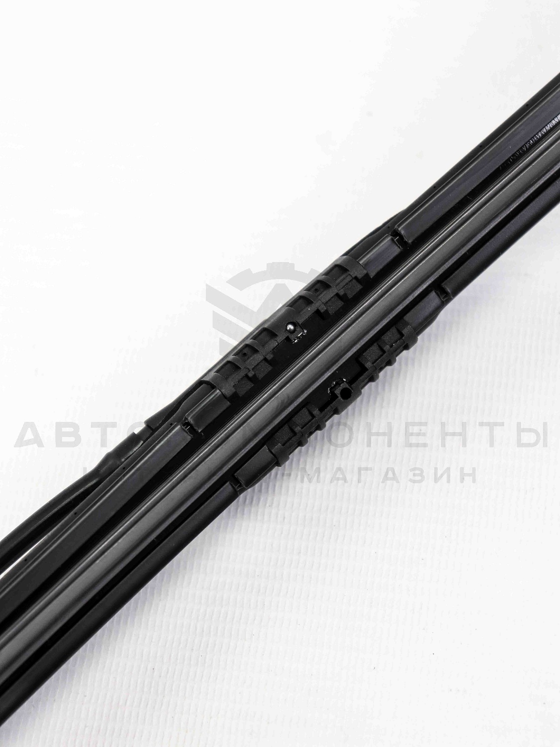 Бескаркасная щетка (дворник) с форсунками омывателя (500мм)