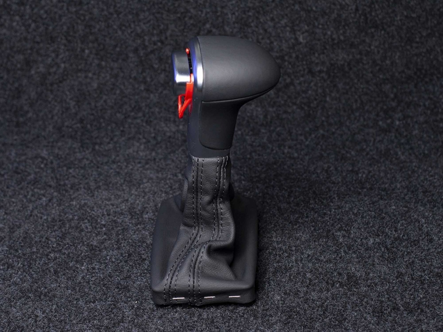 Ручка КПП (с боковой кнопкой) Audi, Volkswagen, Skoda