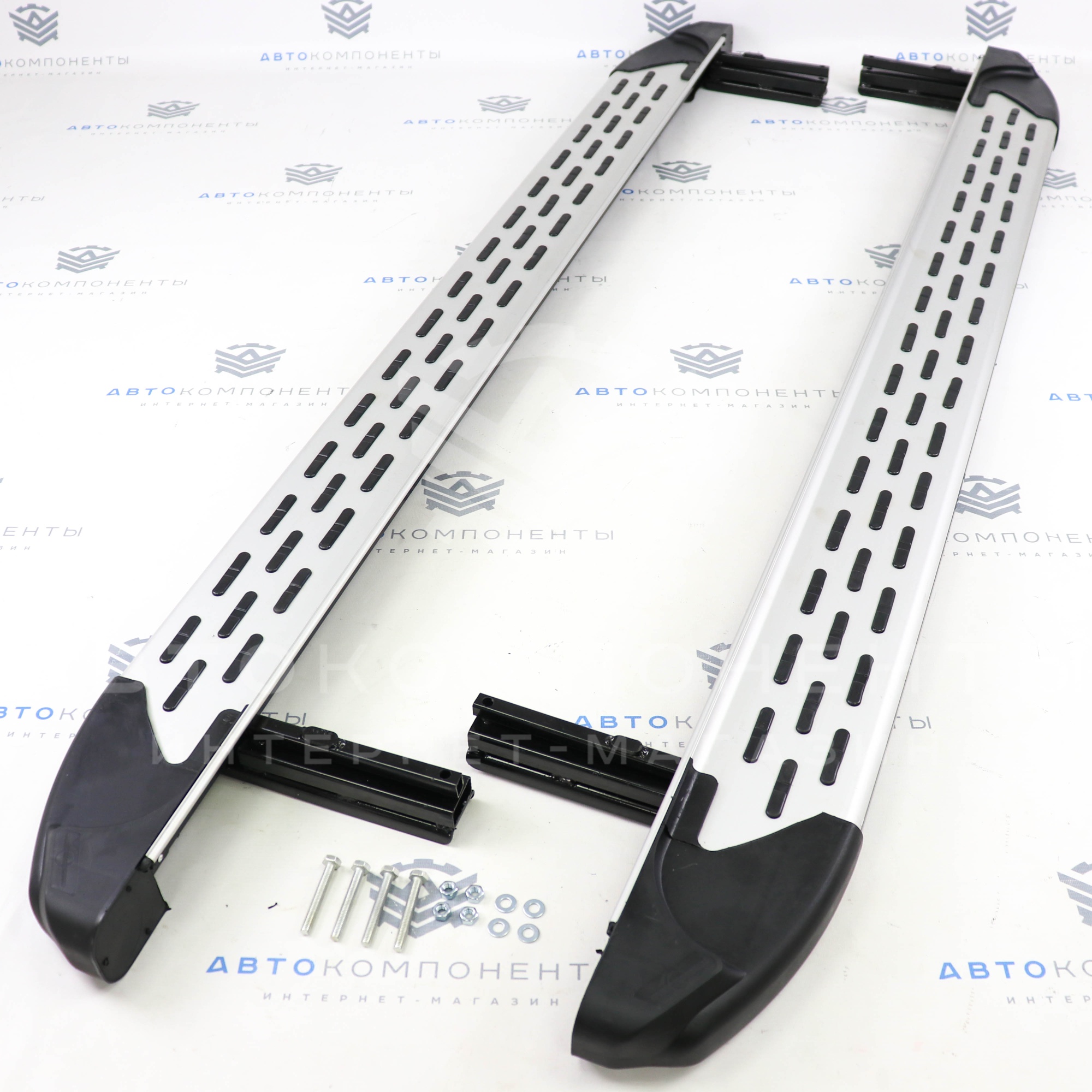 Пороги "БУМЕР 2" (алюминиевые с резинкой) Лада Нива 4х4, Урбан (серебристые) 5D