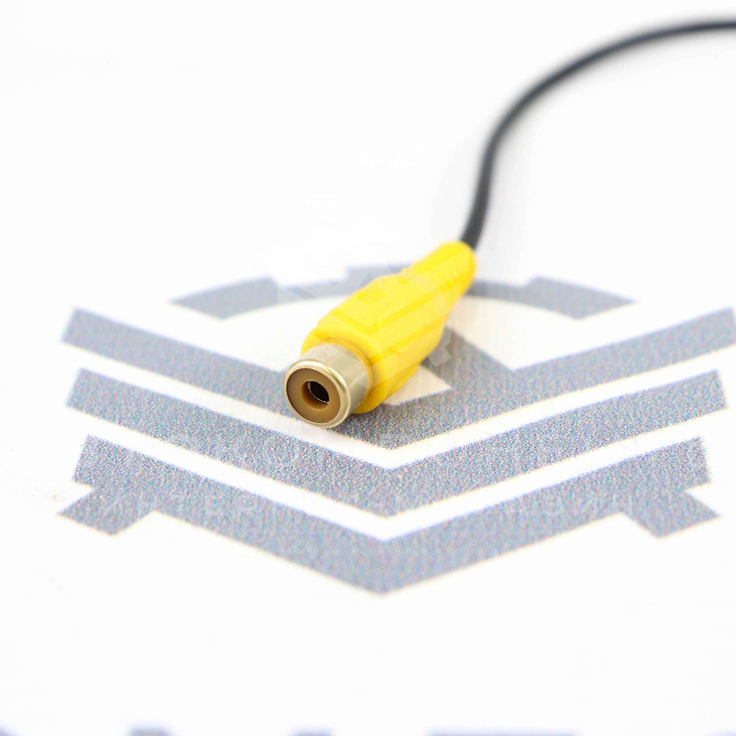 Разъем Mini ISO камеры заднего вида ММС Лада Гранта, Калина 2