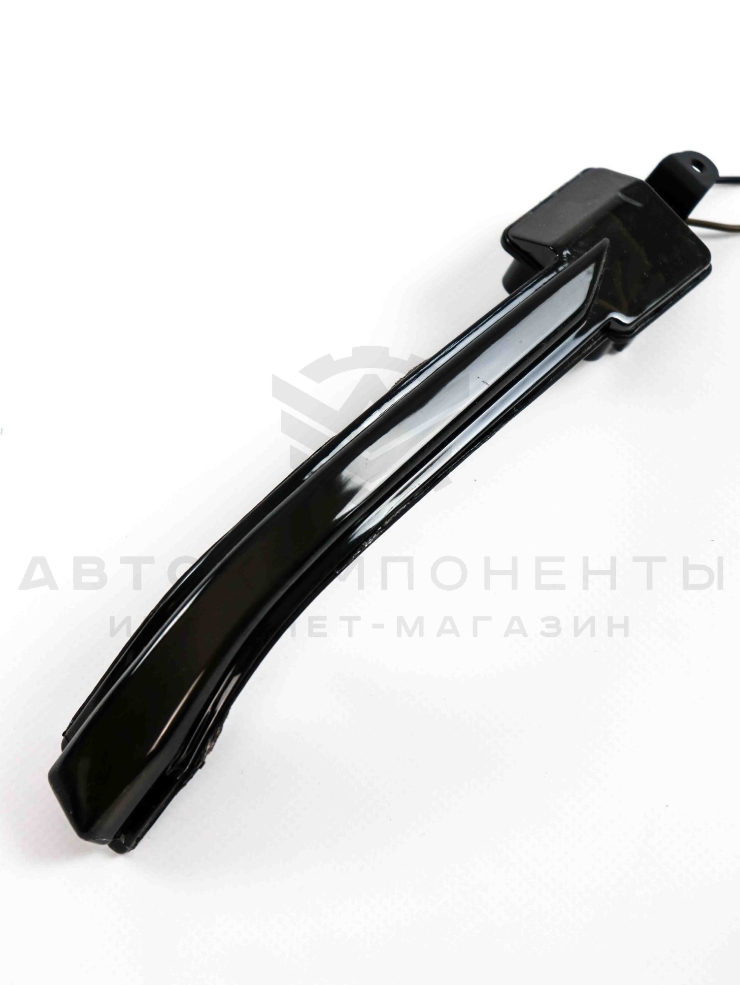 Повторители зеркал Лада Vesta н/о с бегающим поворотником "Плазма" (тонированные) ML133