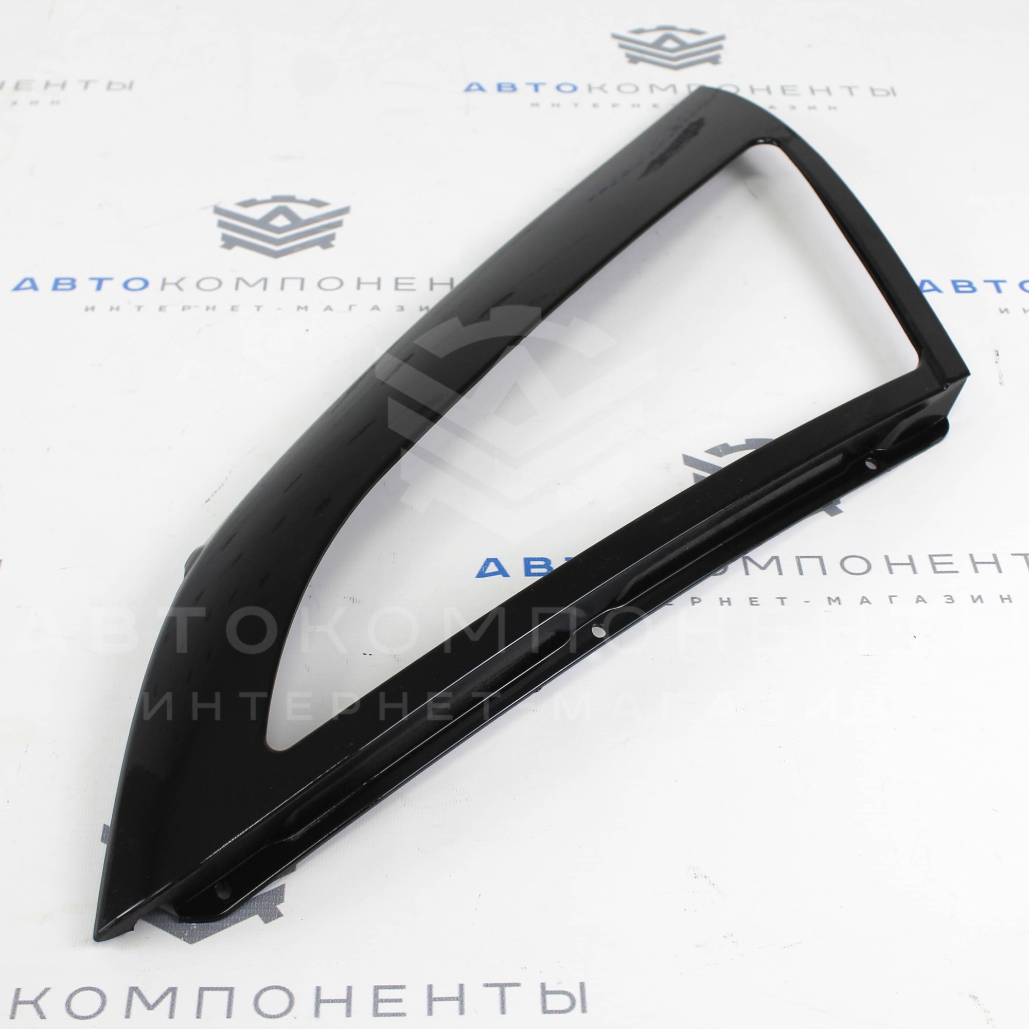 Облицовки задних форточек ВАЗ 2110 в цвет кузова