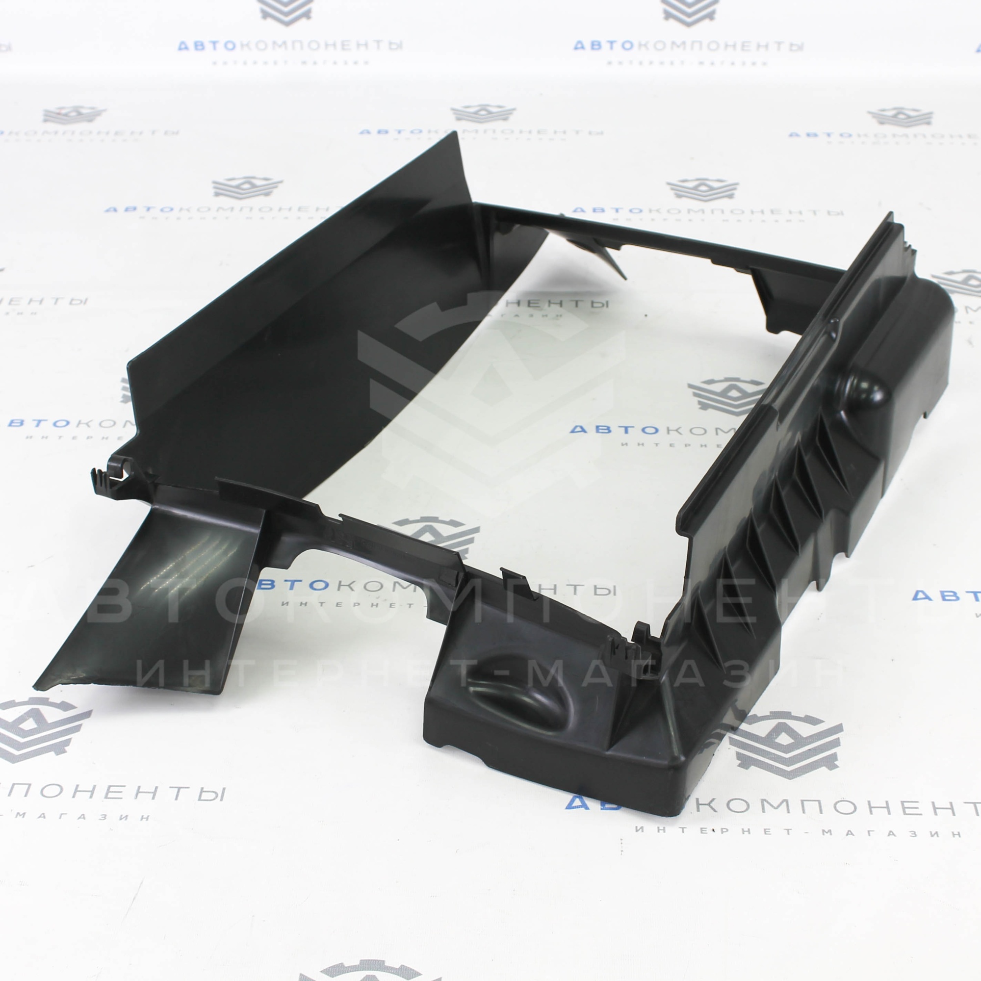 Щиток радиатора Лада Vesta с кондиционером