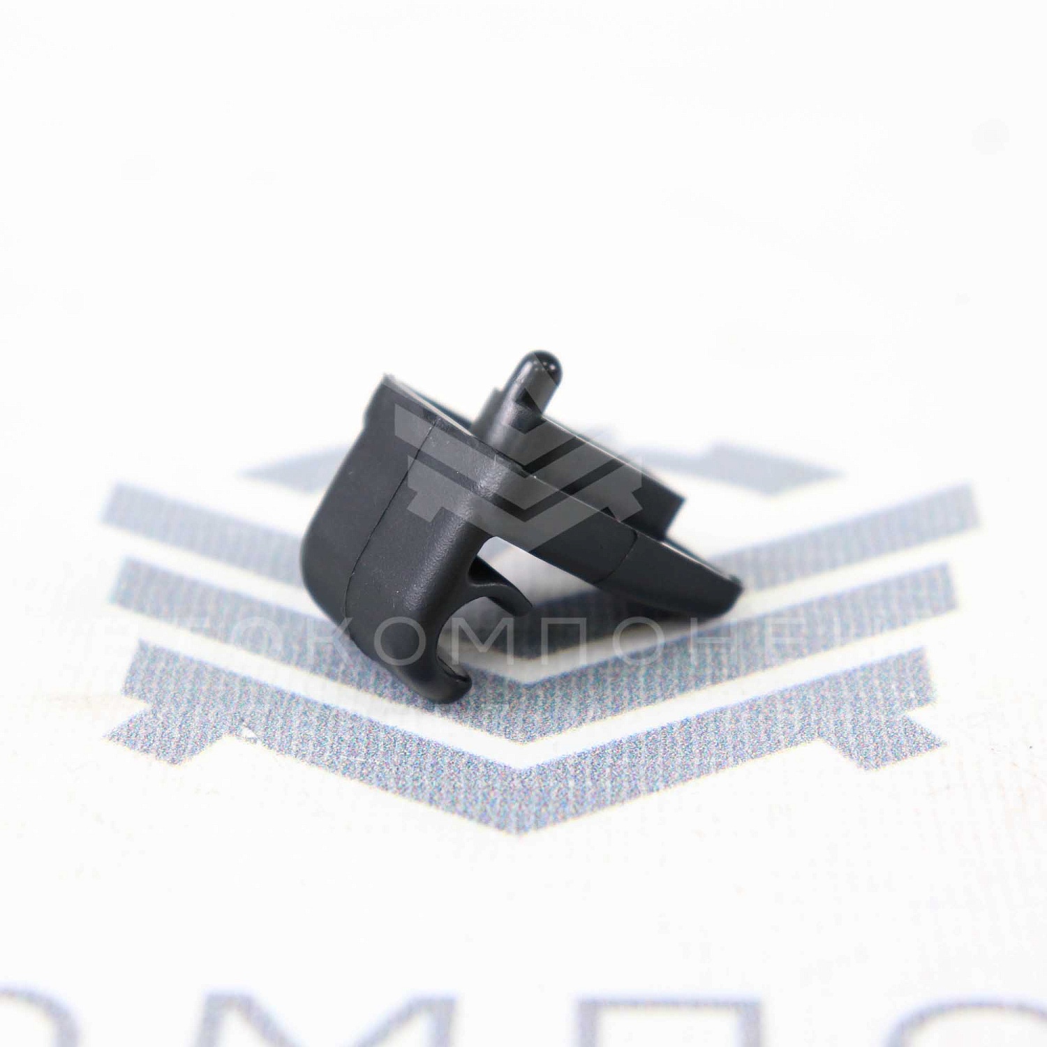 Крючок (черный) для солнцезащитных козырьков Лада Vesta (8450032630)