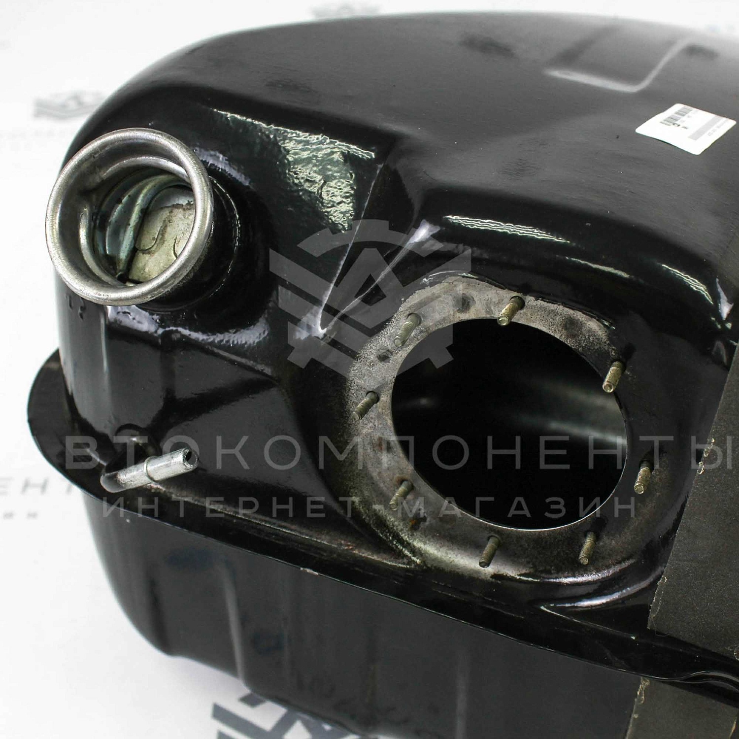 Топливный бак ВАЗ 2105, 2107 с инжекторным двигателем