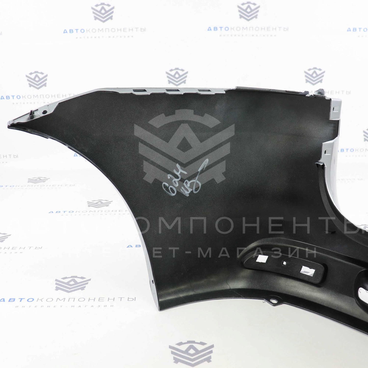 Задний бампер Лада Ларгус в цвет кузова