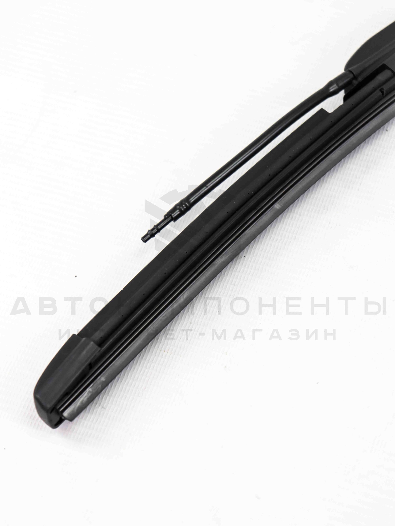 Бескаркасная щетка (дворник) с форсунками омывателя (450мм)