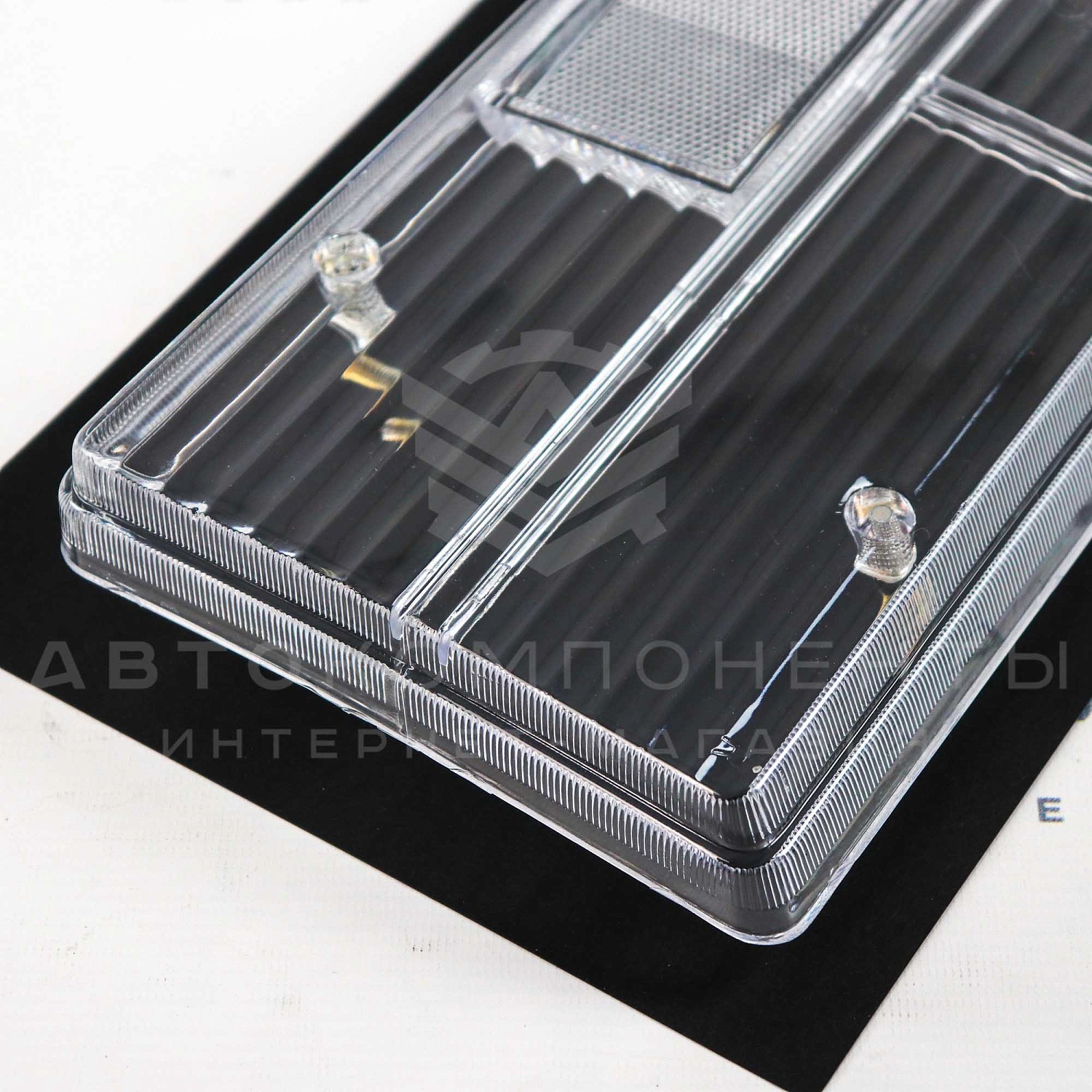 ESCAPE фонари ВАЗ 2105, 2107 (хрустальные рассеиватели задних фонарей). Прозрачные стекла фар. Clear lights. Комплект 2шт ESCAPE фонари ВАЗ 2105, 2107 (хрустальные рассеиватели задних фонарей). Прозрачные стекла фар. Clear lights. Комплект 2шт