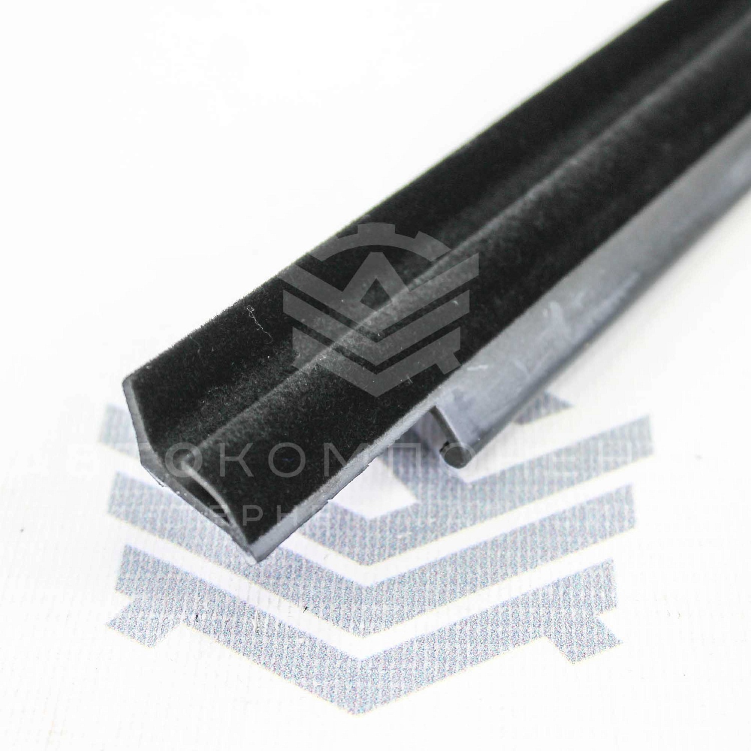 Комплект уплотнителей и бархоток опускных стекол Лада Нива 4Х4