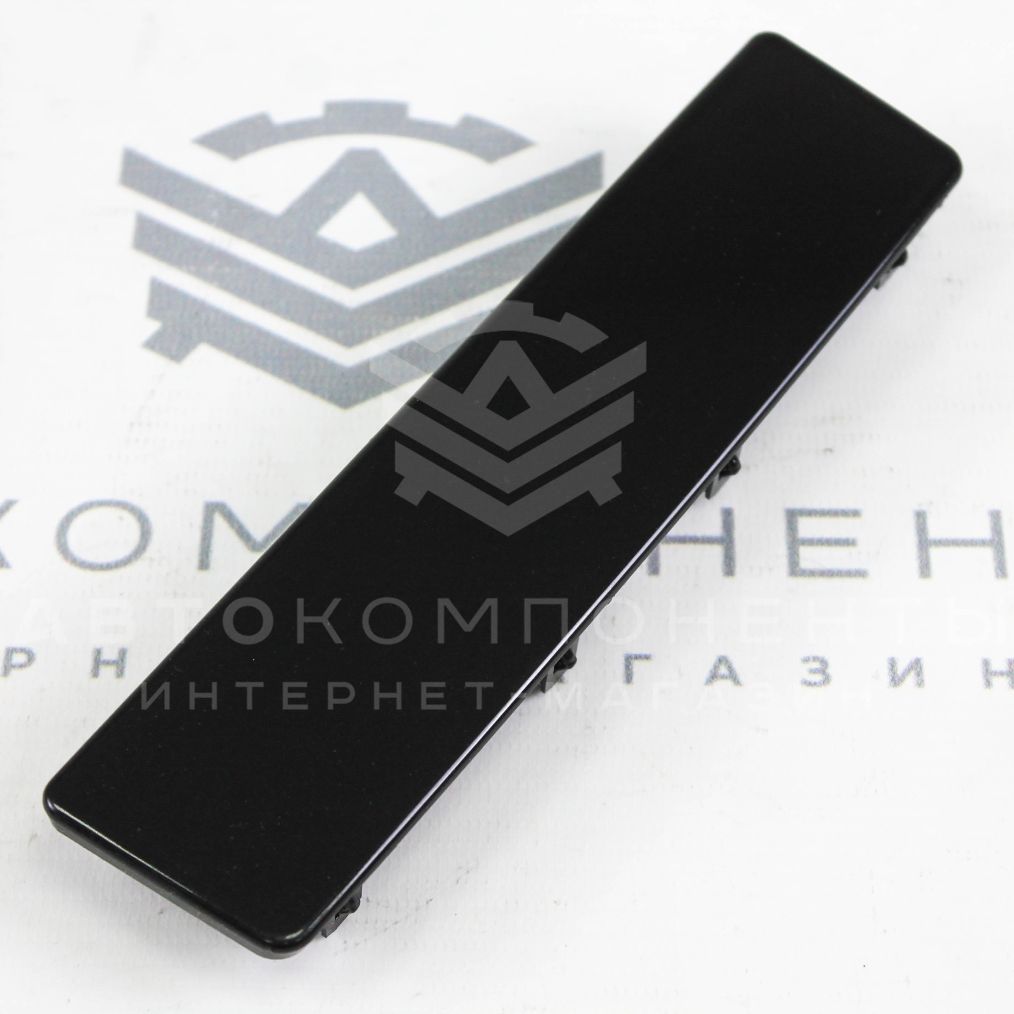 Заглушка центральной консоли Лада Приора 2 (черный лак)