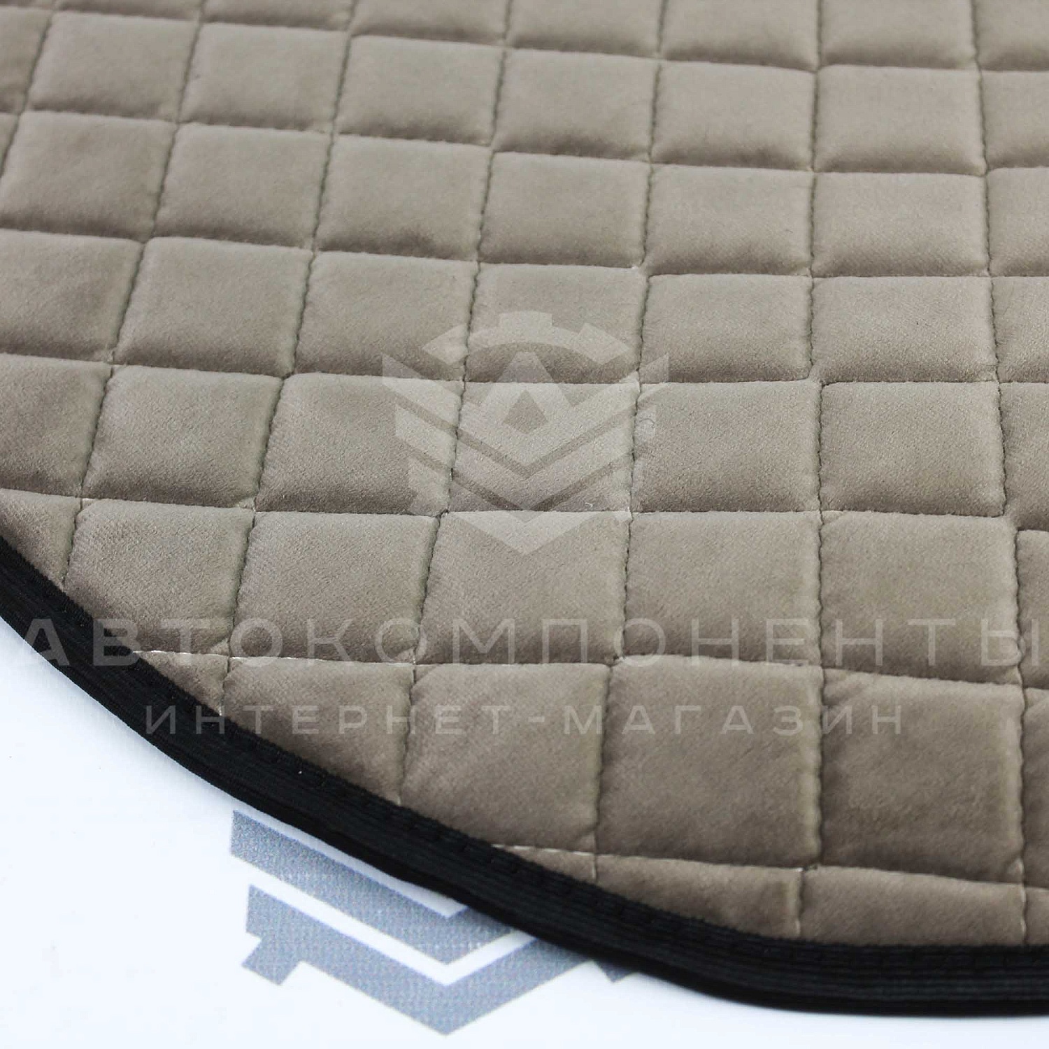 Универсальные накидки из велюра (широкие) без бортов на передние сиденья Ромб (бежевые)