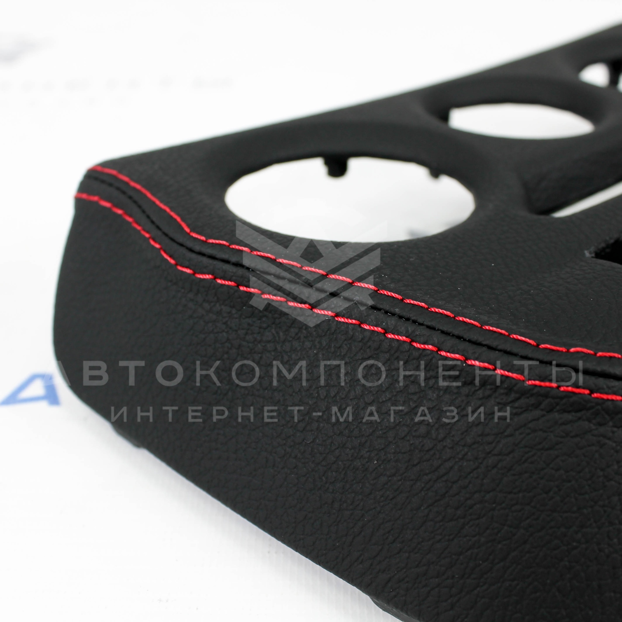 Накладка консоли панели приборов (в коже) Лада Гранта FL