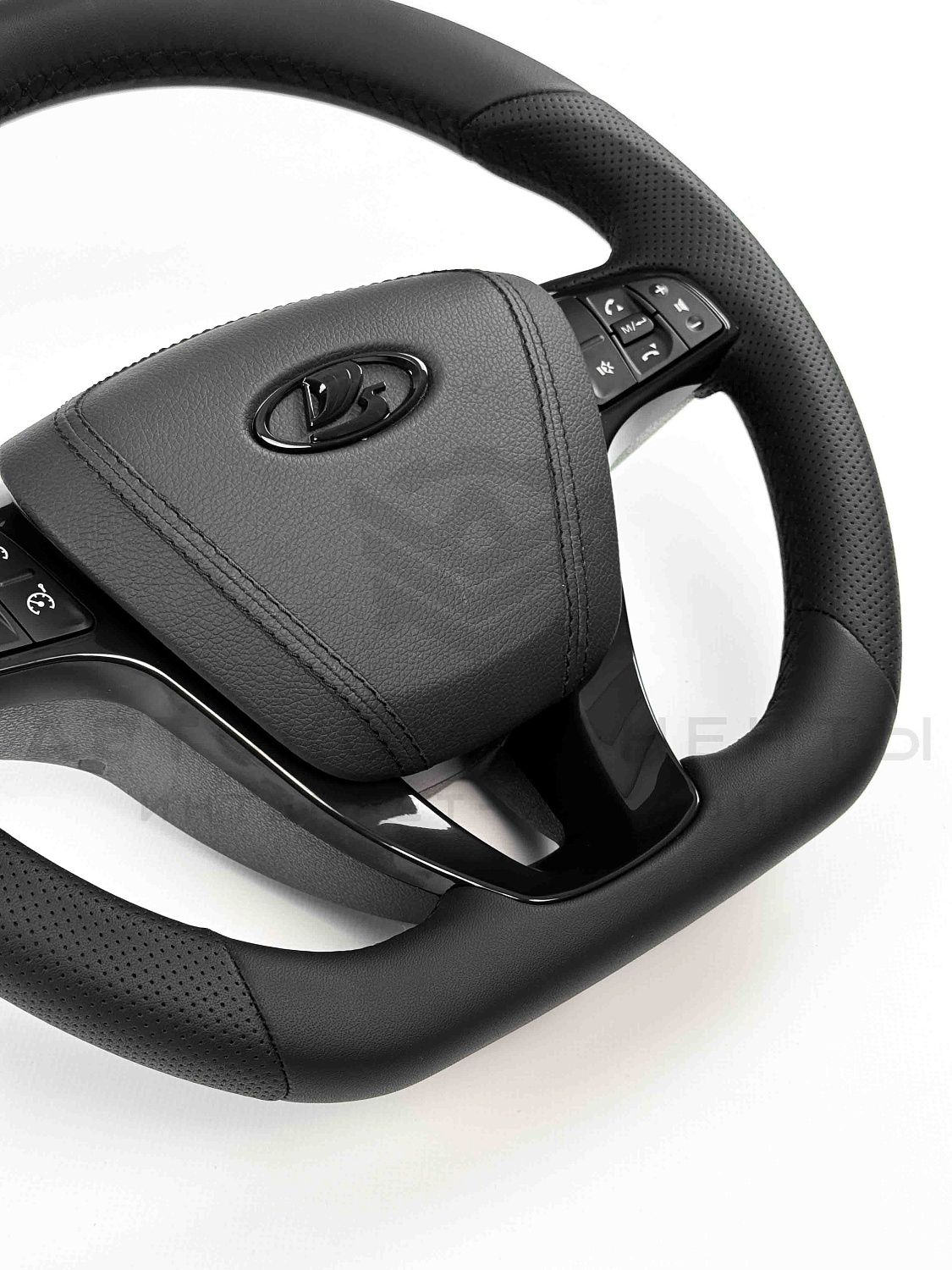 Мультируль в стиле "Vesta" (в коже) с муляжом подушки ВАЗ 2101-2107, Лада Нива 4х4