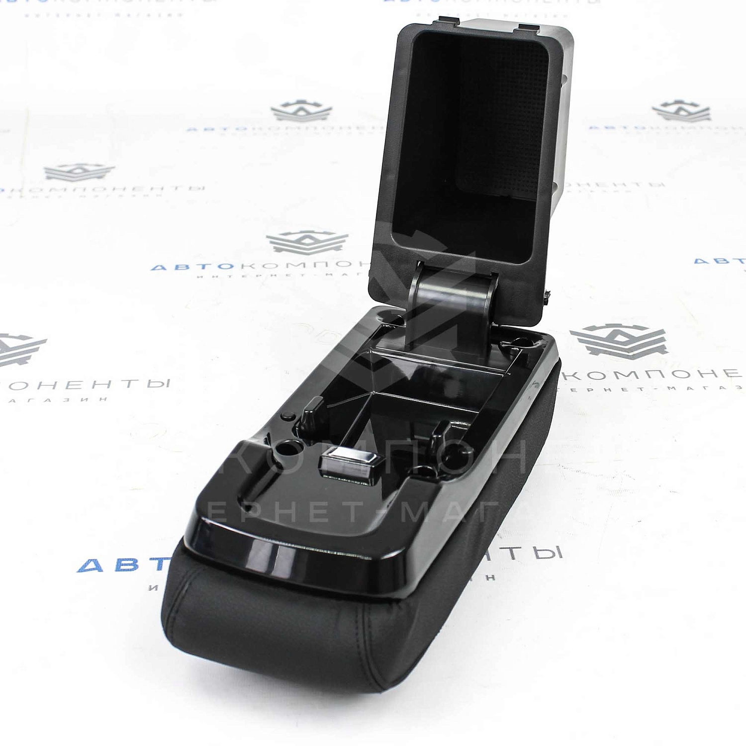 Подлокотник "Sal-Man" (в коже) Лада Vesta (черная нить)