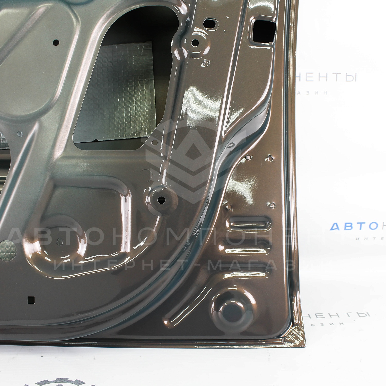 Дверь передняя (правая) Лада Vesta в цвет кузова