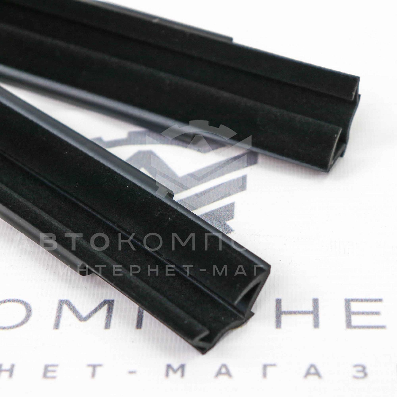 П-образные уплотнители опускных стекол ВАЗ 2110, 2112