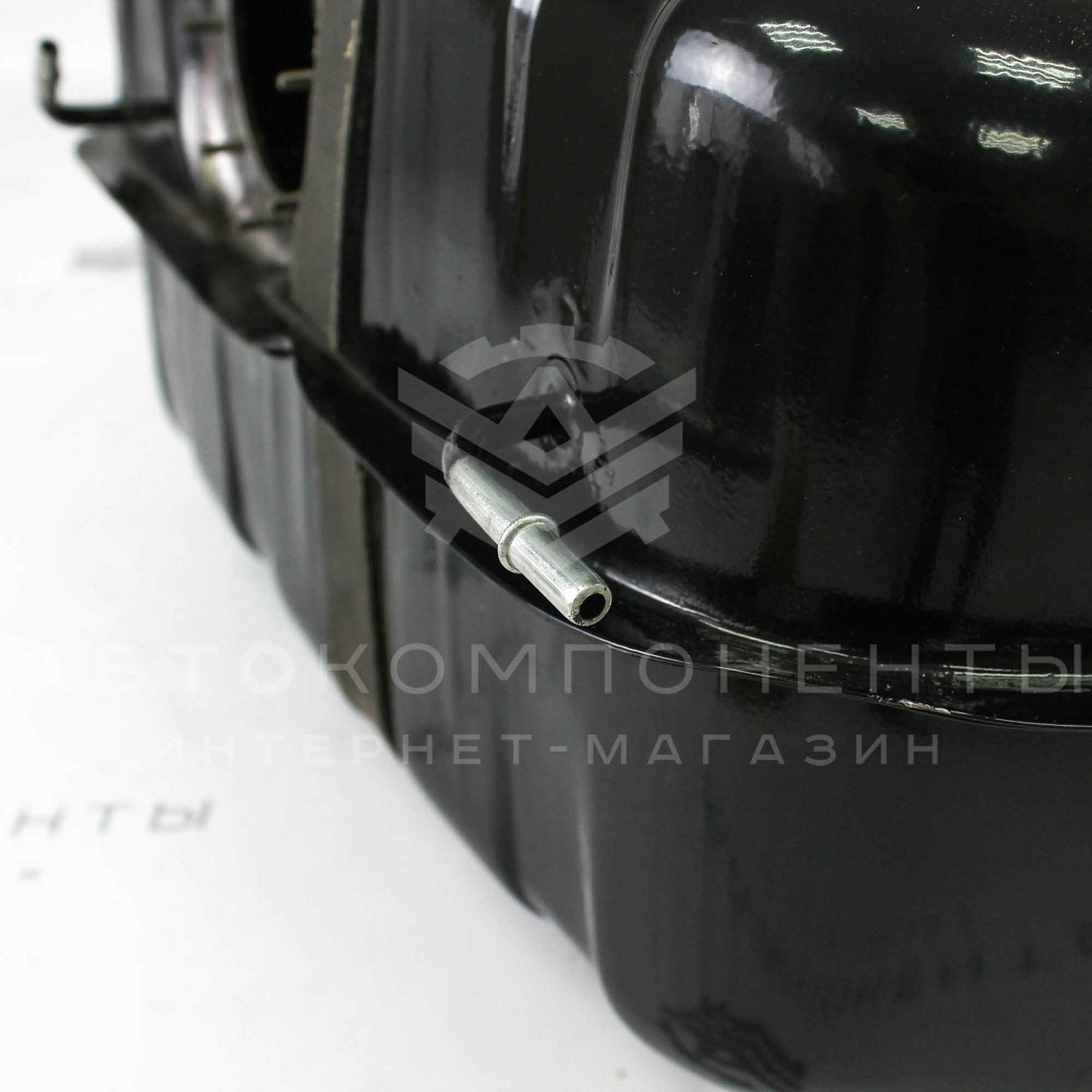 Топливный бак ВАЗ 2105, 2107 с инжекторным двигателем