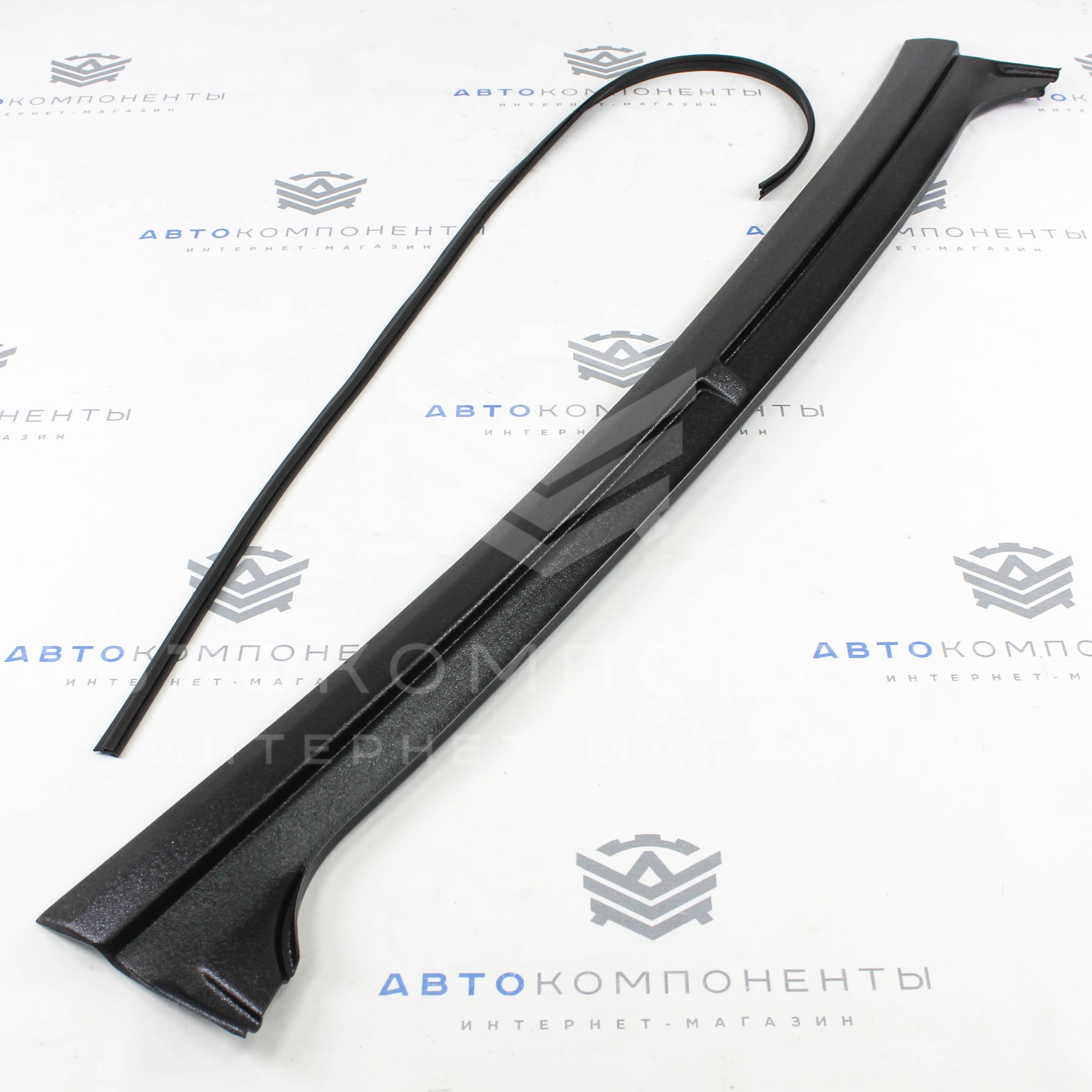 Накладка (жабо) в проем заднего стекла Лада Vesta