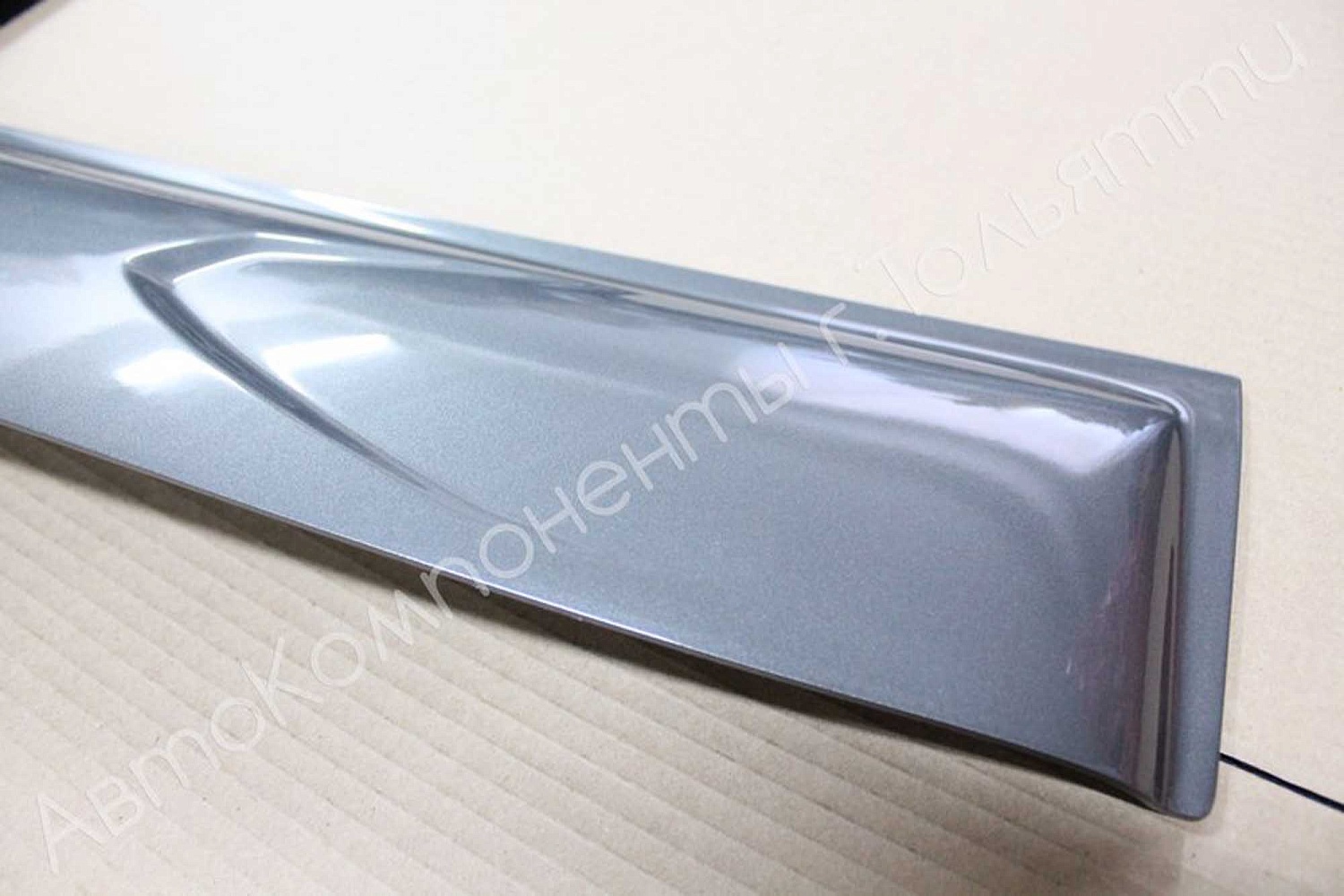 Козырек-спойлер заднего стекла Лада Vesta в цвет кузова