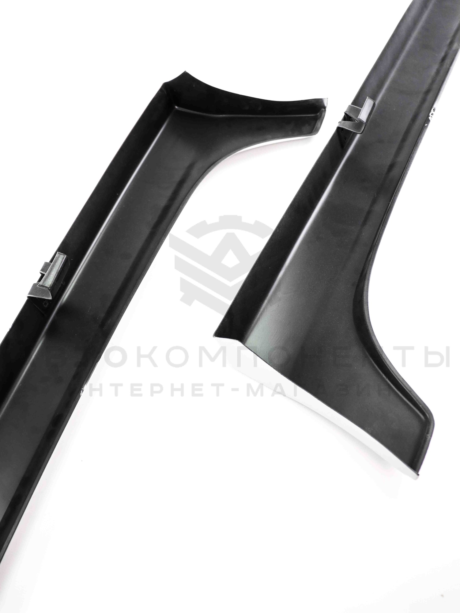 Пороги (без выделений) Лада Гранта Спорт (без усилителей) в цвет кузова