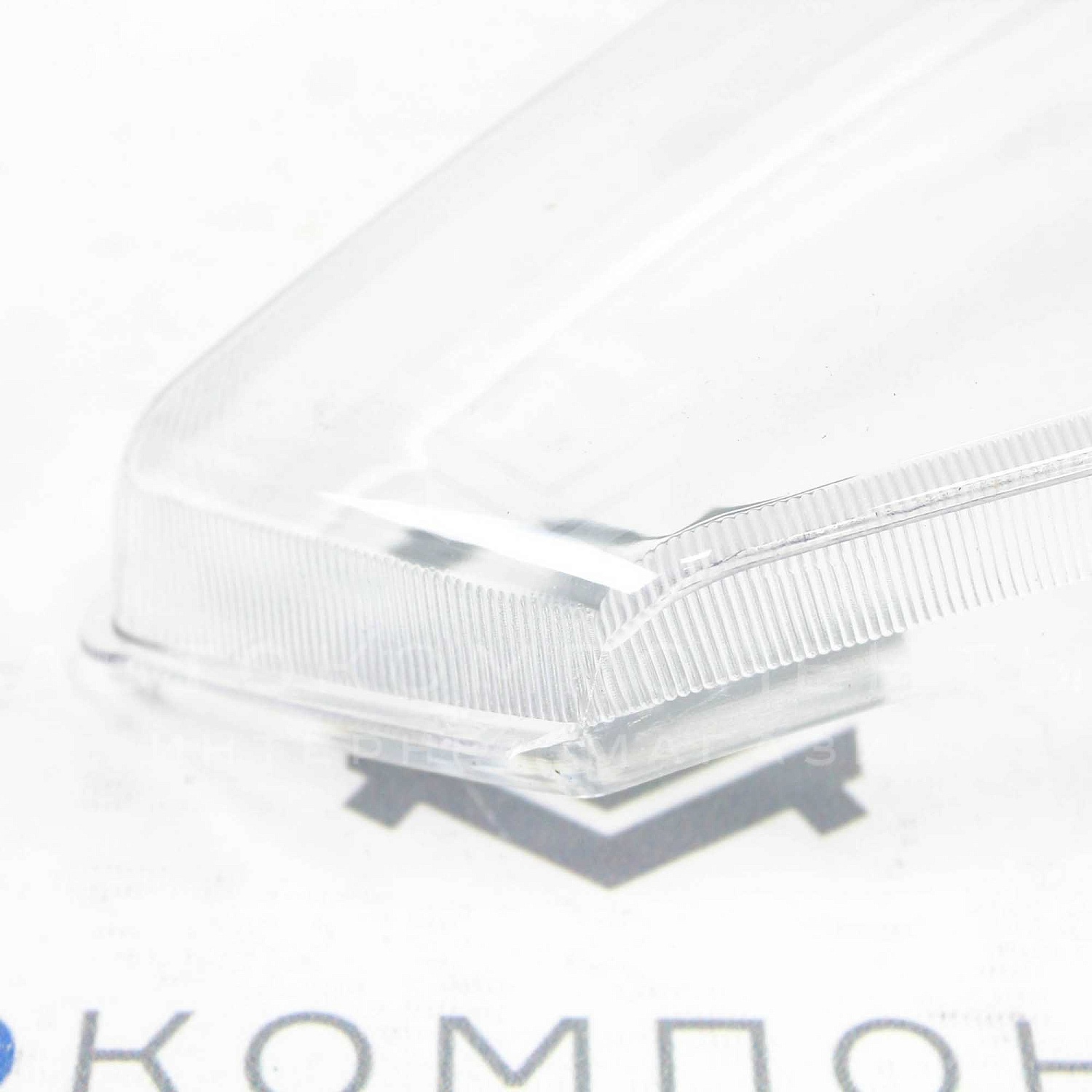 Стекло (пластик) фары Киржач Лада Калина (правое)