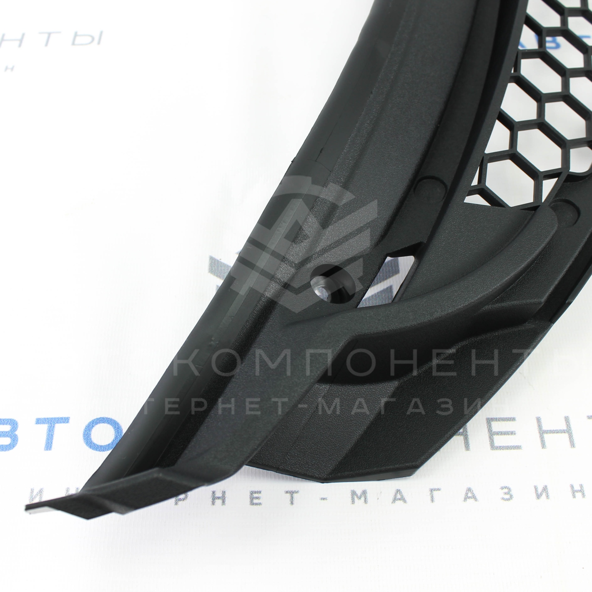 Жабо нового образца Лада Приора (под кондиционер)