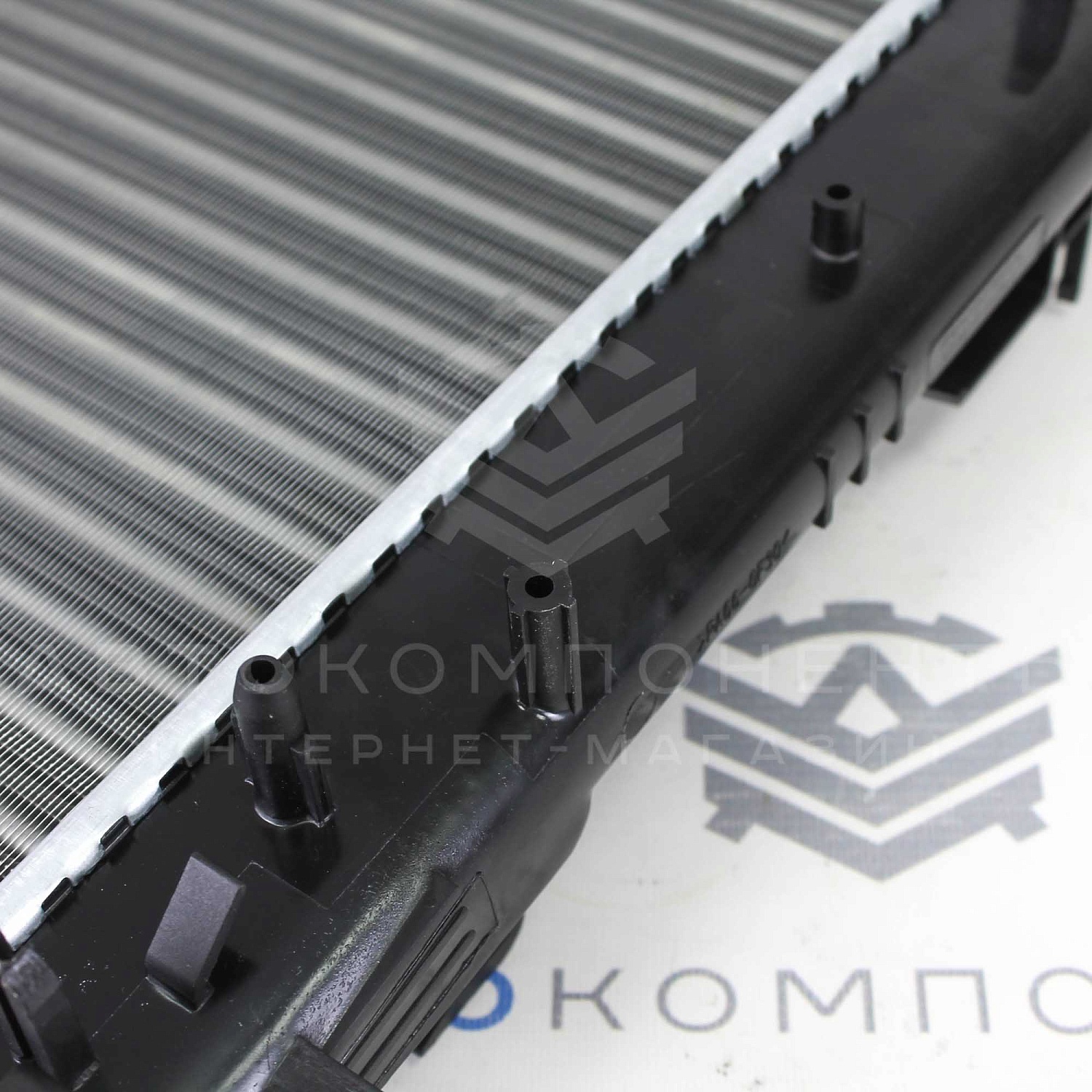 Радиатор охлаждения двигателя Лада Vesta CROSS 1.8 (робот) "Прамо"