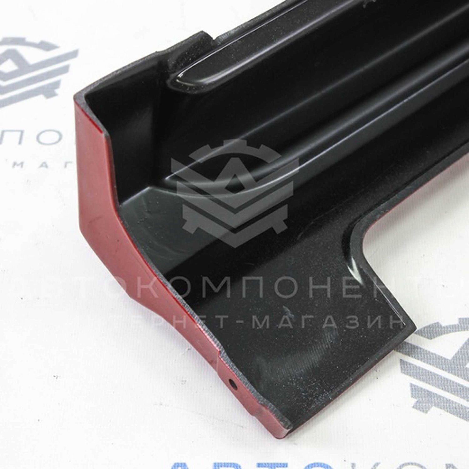 Накладки порогов X-MUG Лада Vesta, Vesta SW в цвет кузова