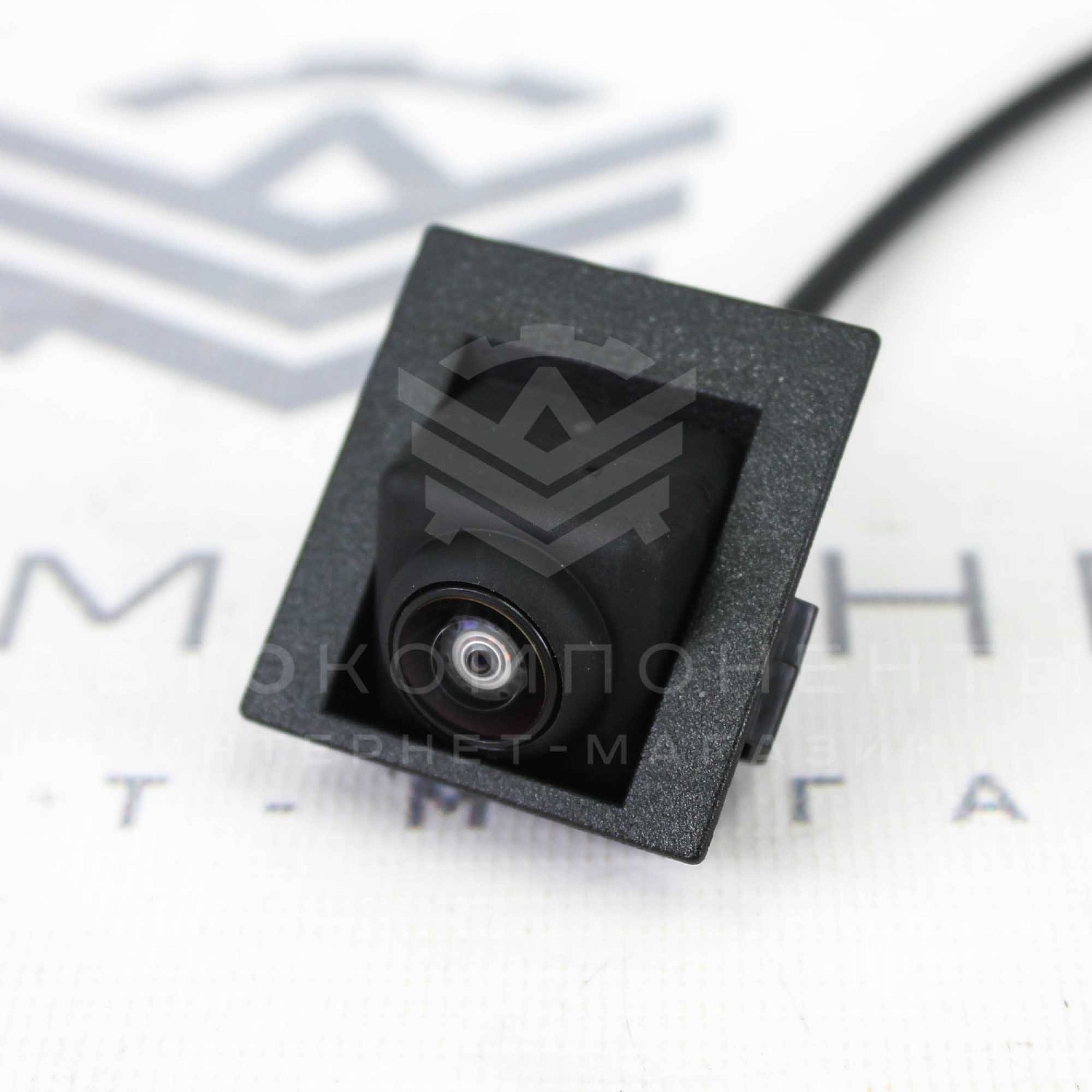 Оригинальная камера заднего вида Лада Vesta