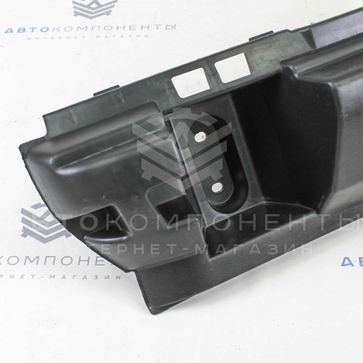 Усилитель заднего бампера ВАЗ 2115