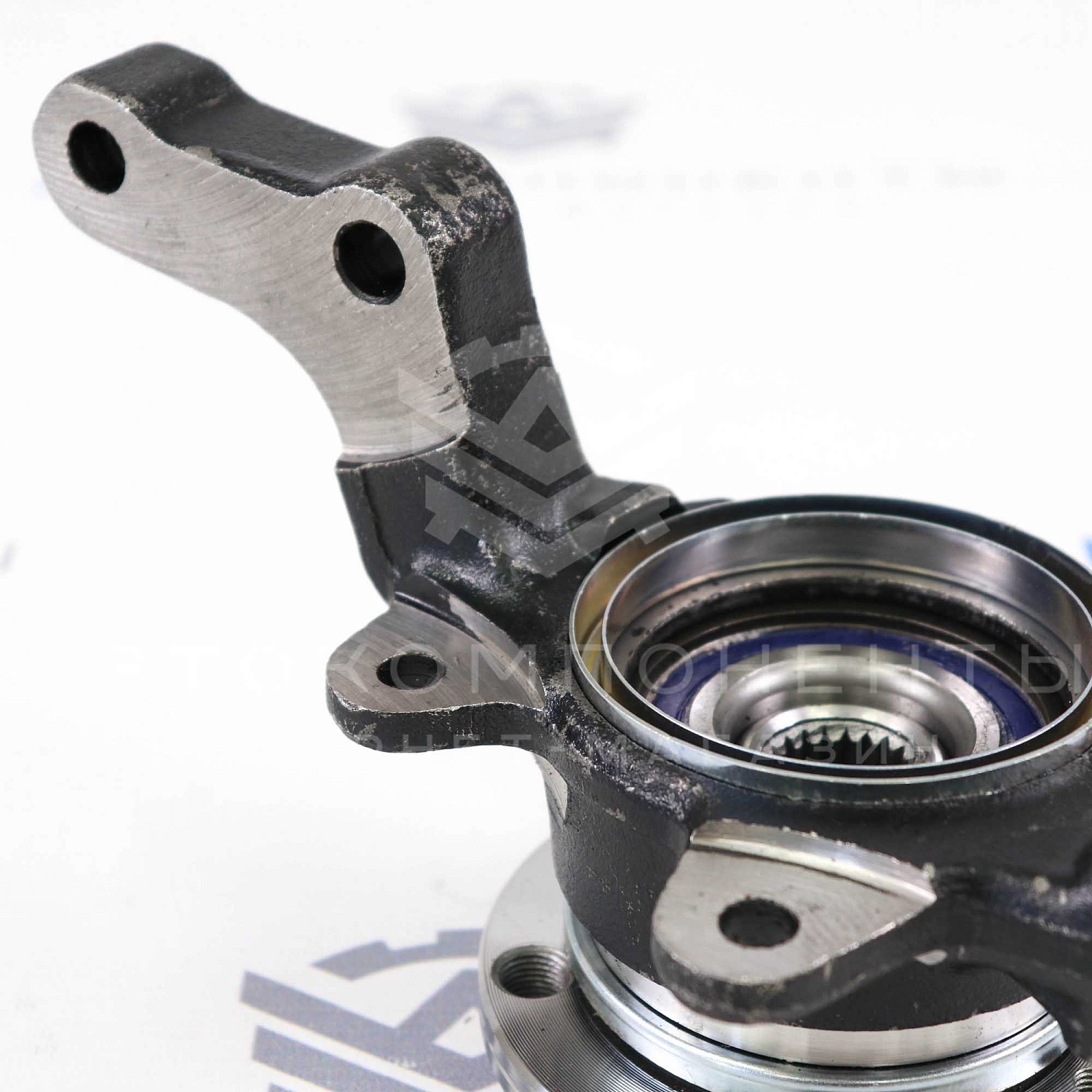 Поворотный кулак (правый) в сборе Лада Калина, Гранта, Приора